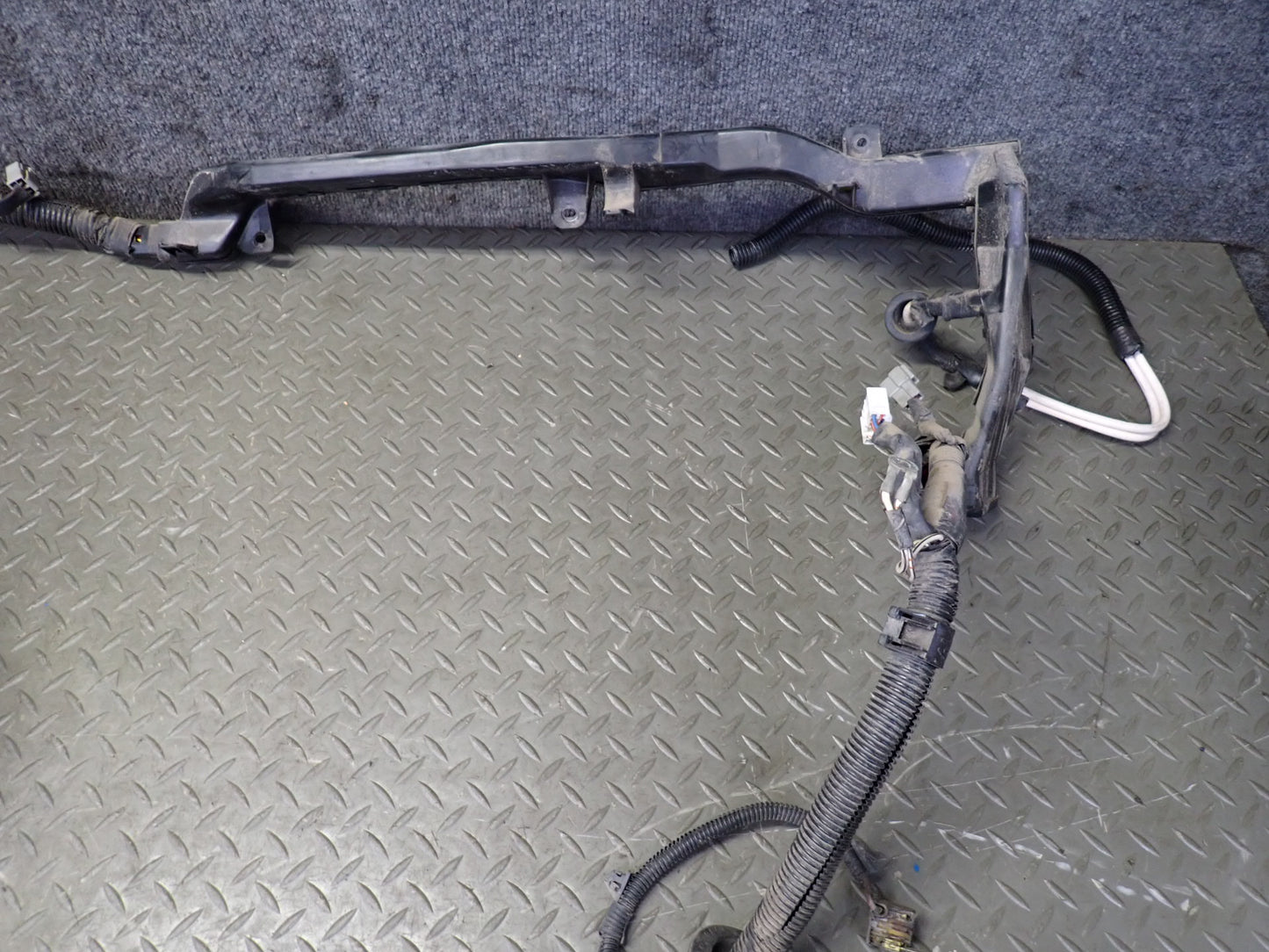 91-93 Toyota SW21L MR2 Front Trunk Luggage Wire Wiring Harness 82181-17310 OEM