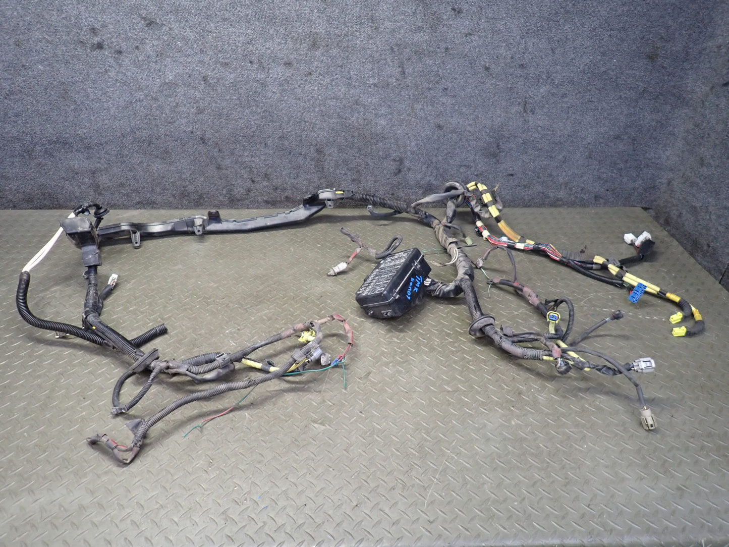 91-93 Toyota SW21L MR2 Front Trunk Luggage Wire Wiring Harness 82181-17310 OEM
