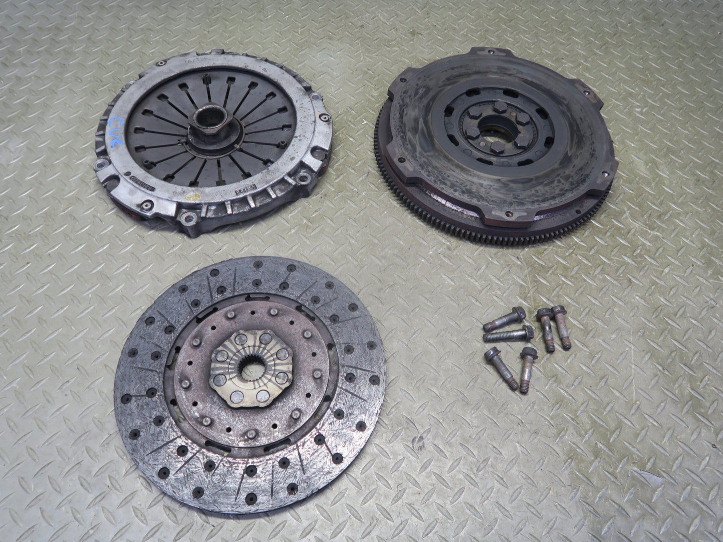 92-93  Chevrolet Corvette C4 M/T Transmission Flywheel Clutch Pressure Plate 77K