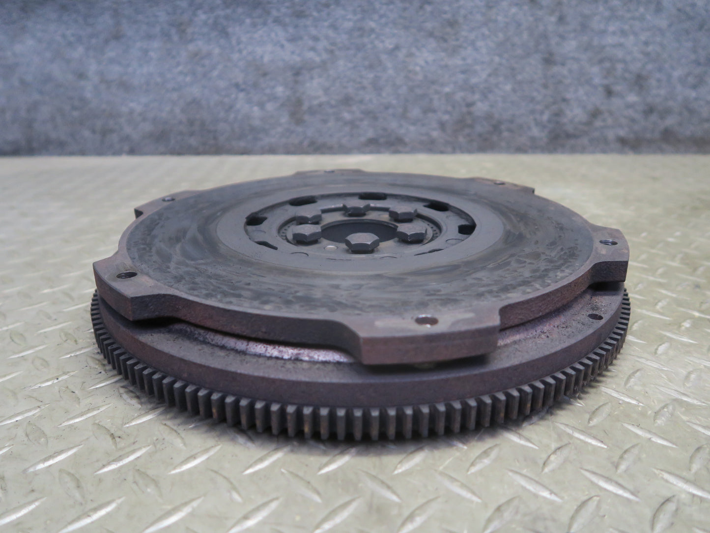 92-93  Chevrolet Corvette C4 M/T Transmission Flywheel Clutch Pressure Plate 77K