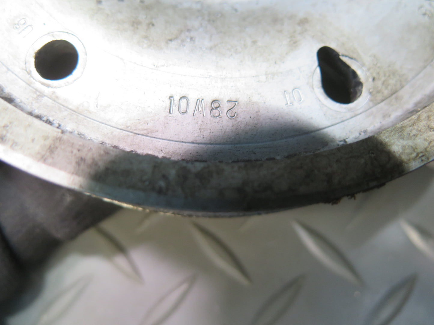 2000-2004 Porsche Boxster 986 3.2L Engine Crankshaft Pulley 99610211563