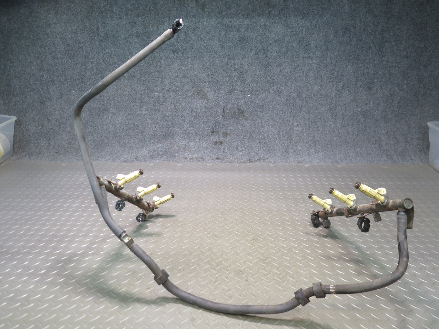 2002 Porsche Boxster S 986 3.2L Fuel Rail Injector Set