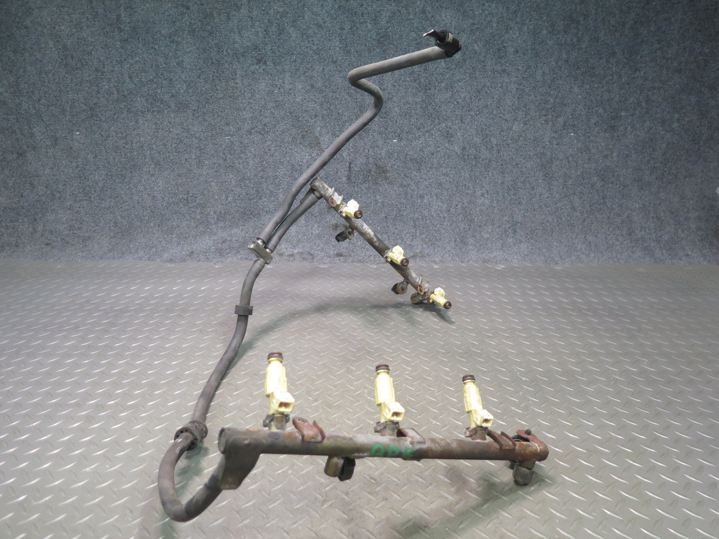 2002 Porsche Boxster S 986 3.2L Fuel Rail Injector Set