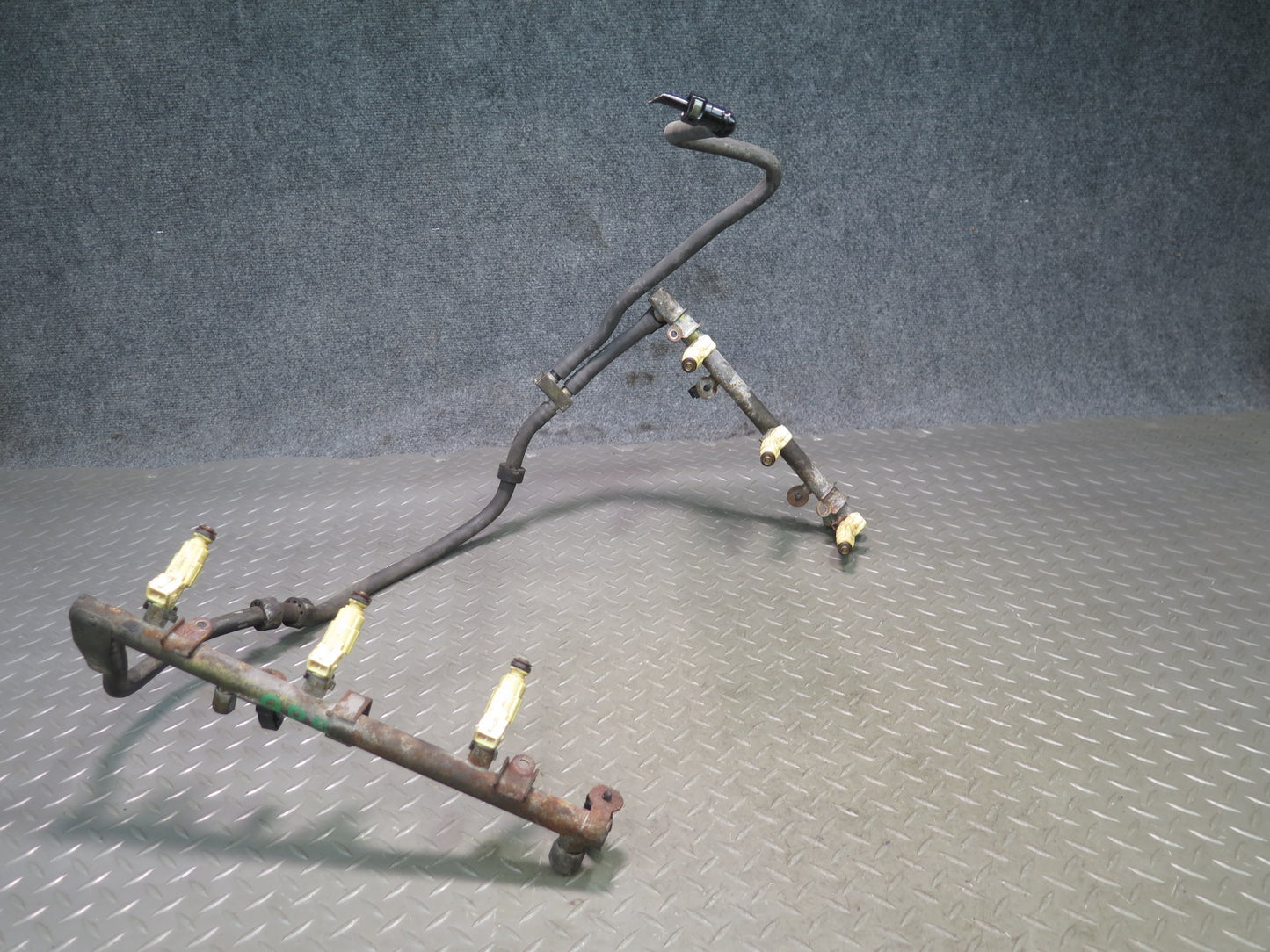 2002 Porsche Boxster S 986 3.2L Fuel Rail Injector Set