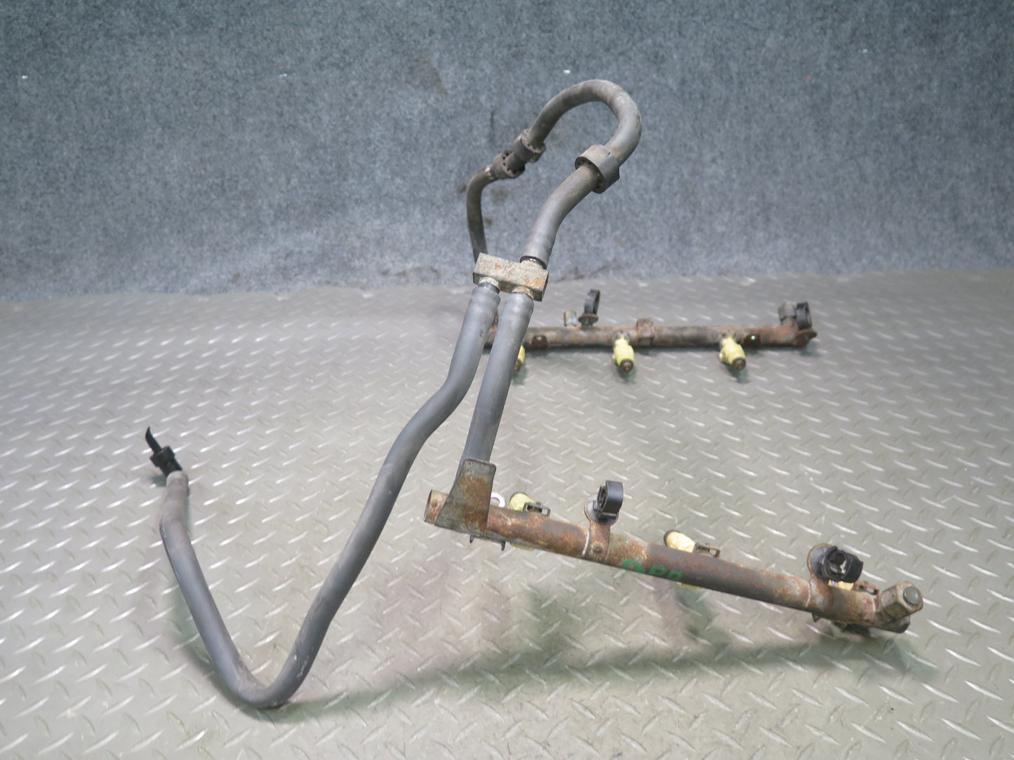 2002 Porsche Boxster S 986 3.2L Fuel Rail Injector Set