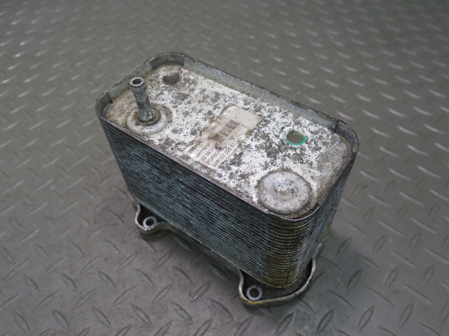 2000-2004 Porsche Boxster 986 3.2L Engine Oil Cooler Heat Exchanger 99610702557
