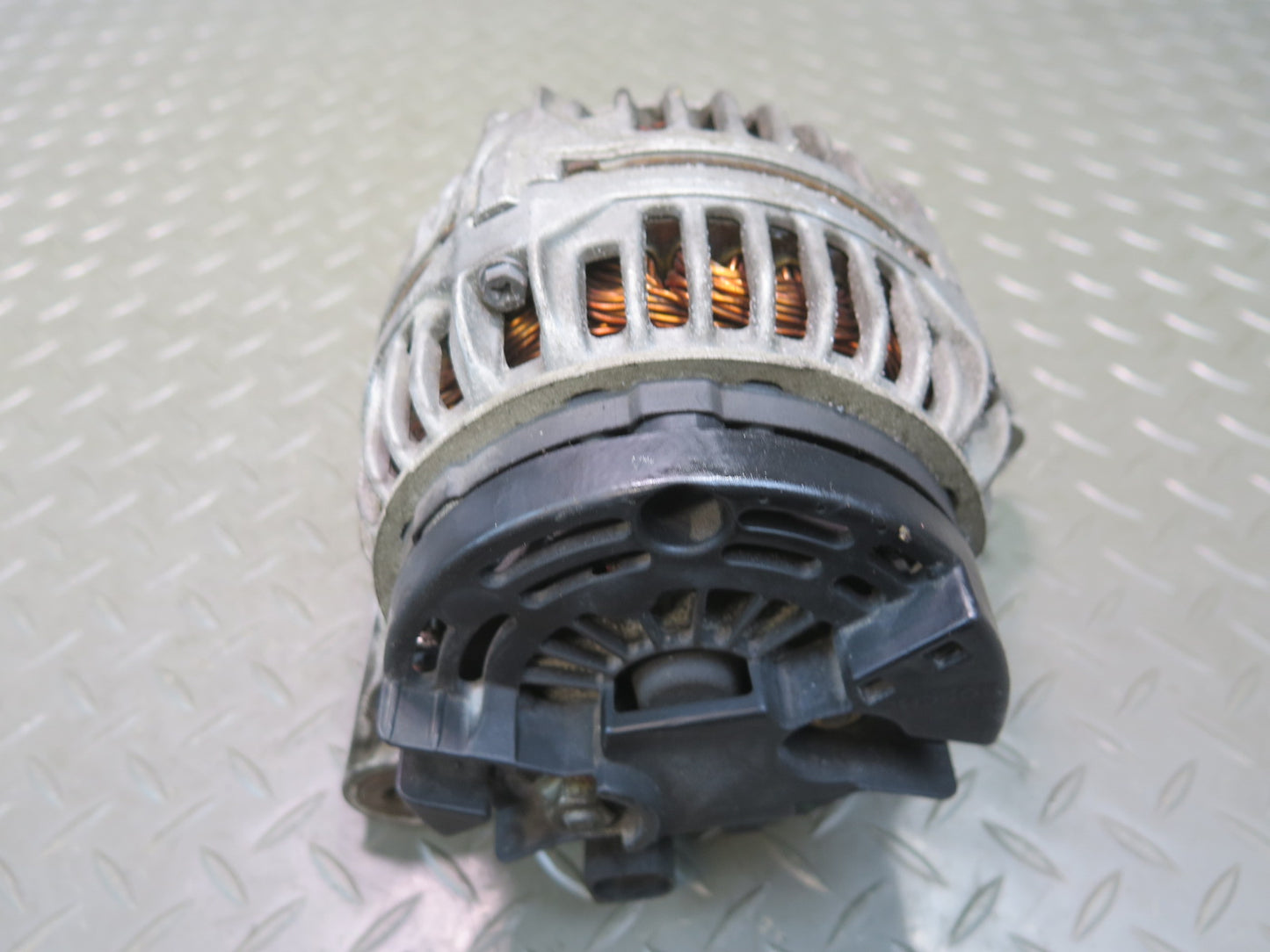 2000-2004 Porsche Boxster 986 3.2L Engine Alternator Generator