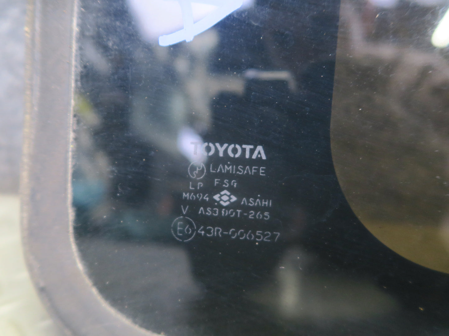 1991-1994 Toyota Land Cruiser FJ80 Front Upper Sunroof Moon Roof Window Glass