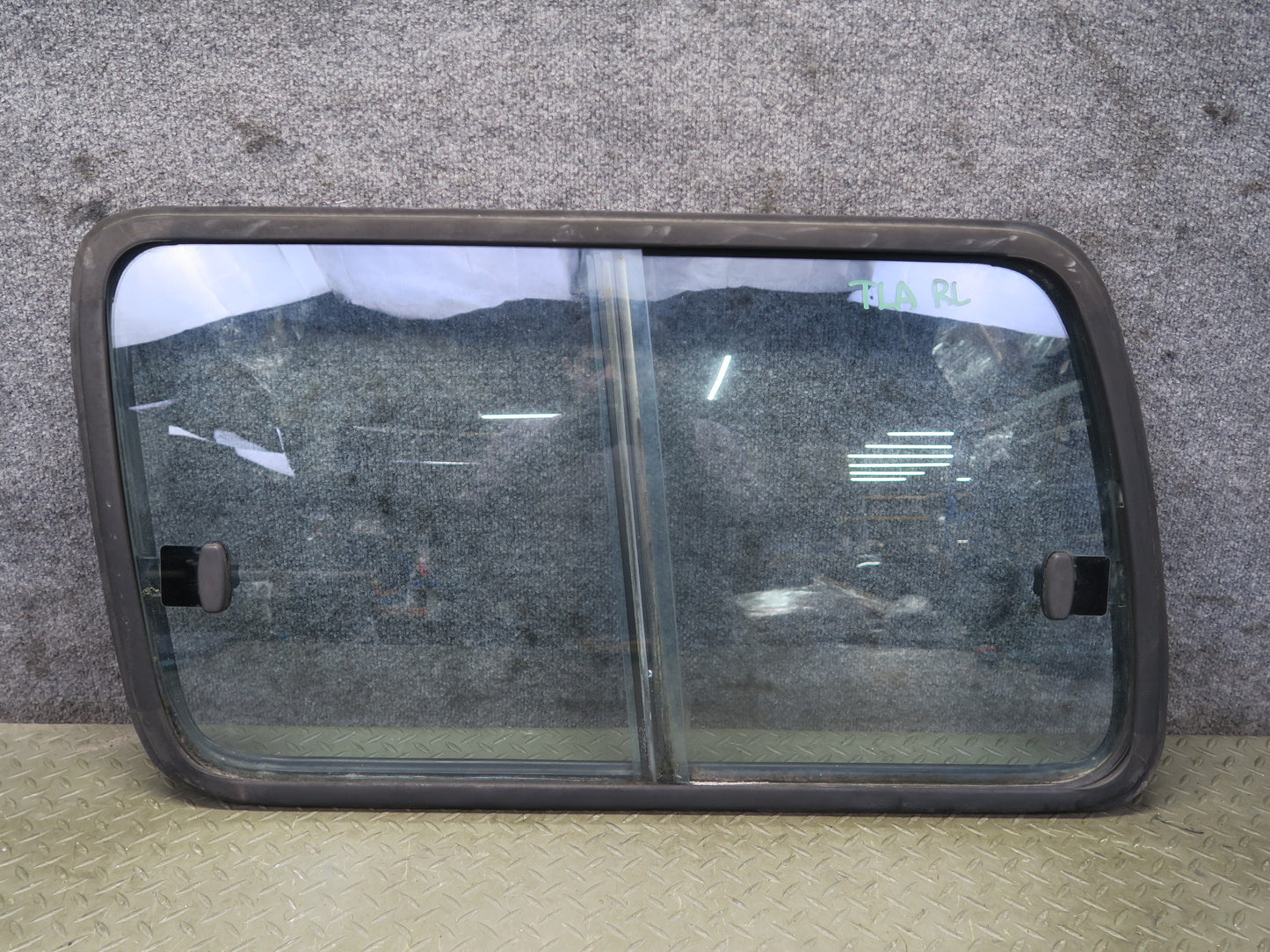 1991-1997 Toyota Land Cruiser FJ80 Rear Left Quarter Sliding Window Glass