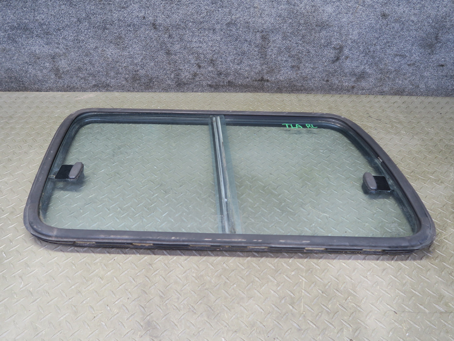1991-1997 Toyota Land Cruiser FJ80 Rear Left Quarter Sliding Window Glass