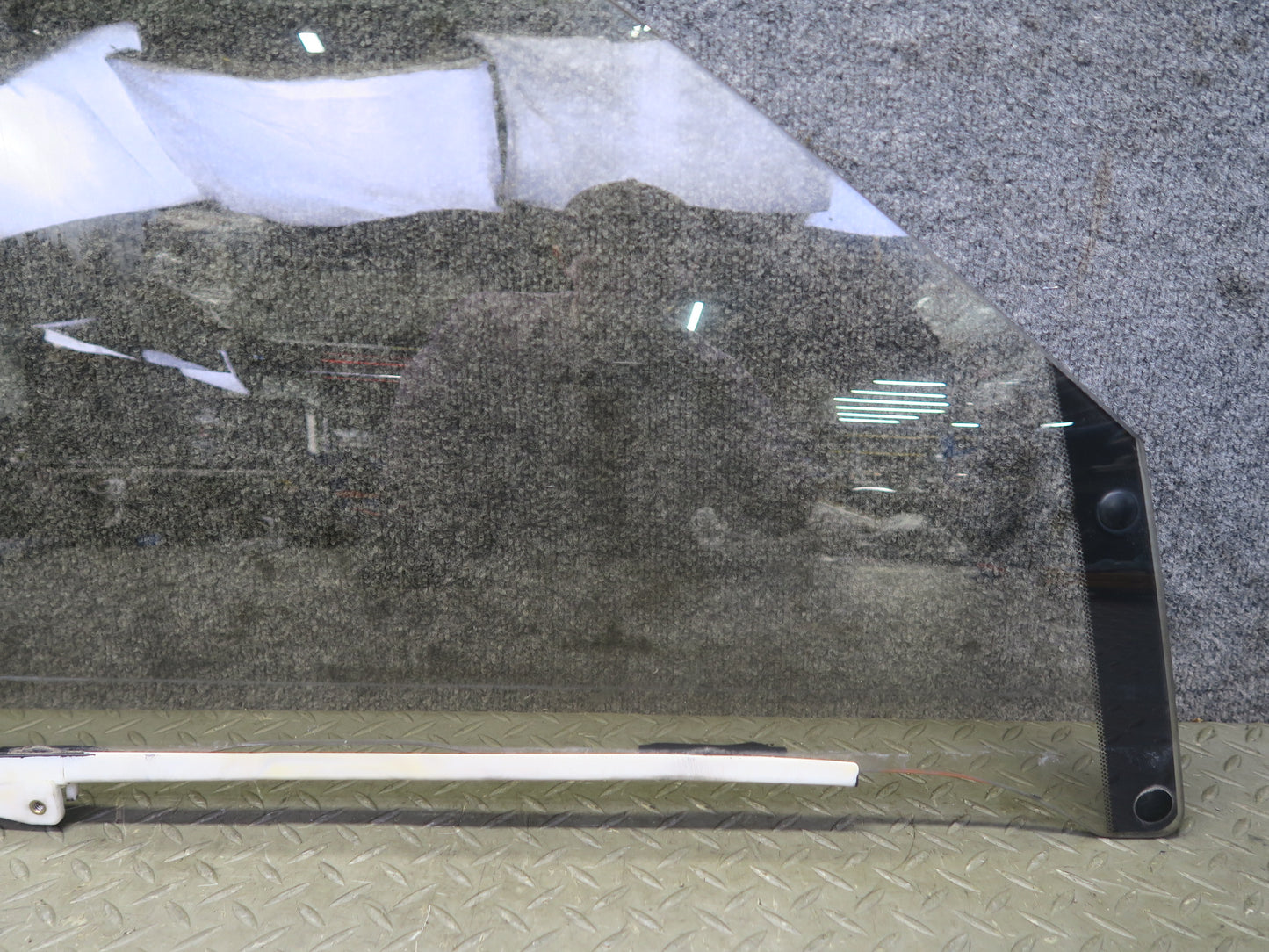 98-00 Lexus UCF20L LS400 Front Right Passenger Door Glass Window OEM