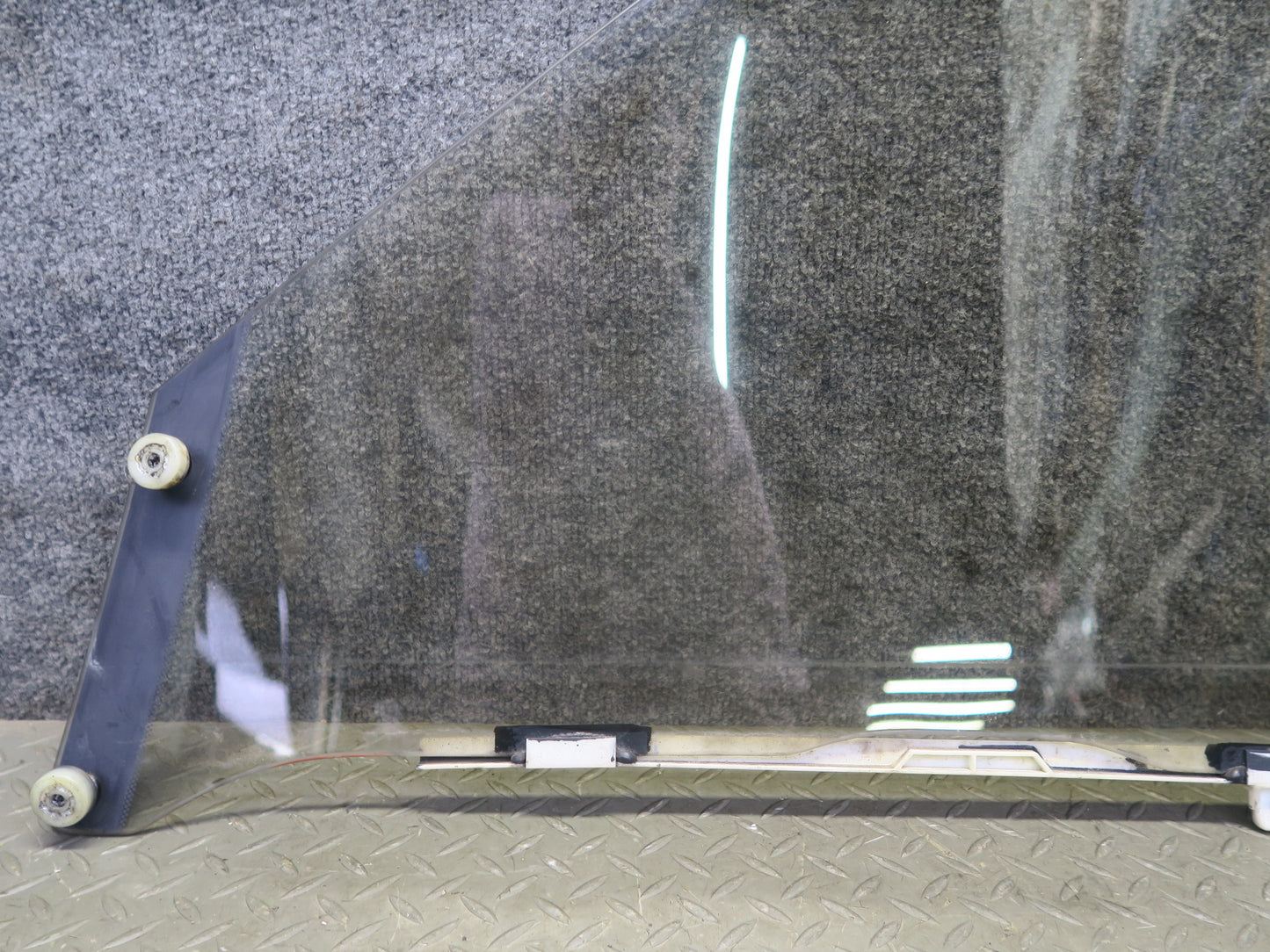 98-00 Lexus UCF20L LS400 Front Right Passenger Door Glass Window OEM
