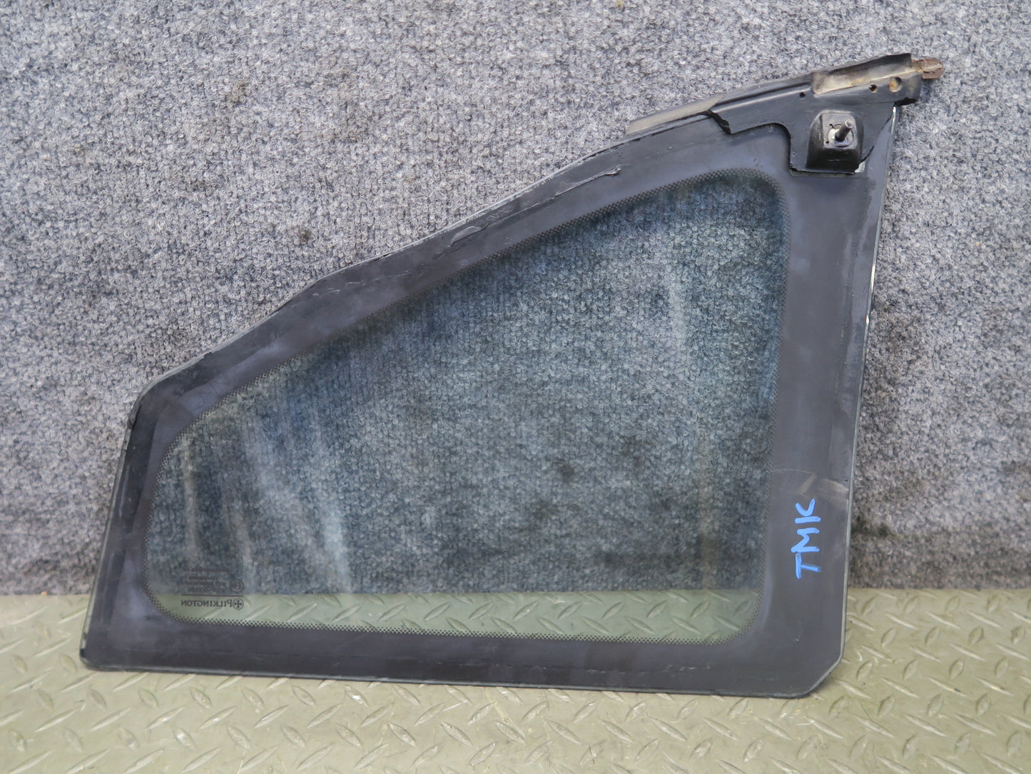 91-95 Toyota SW21L MR2 Rear Left Quarter Glass Window OEM