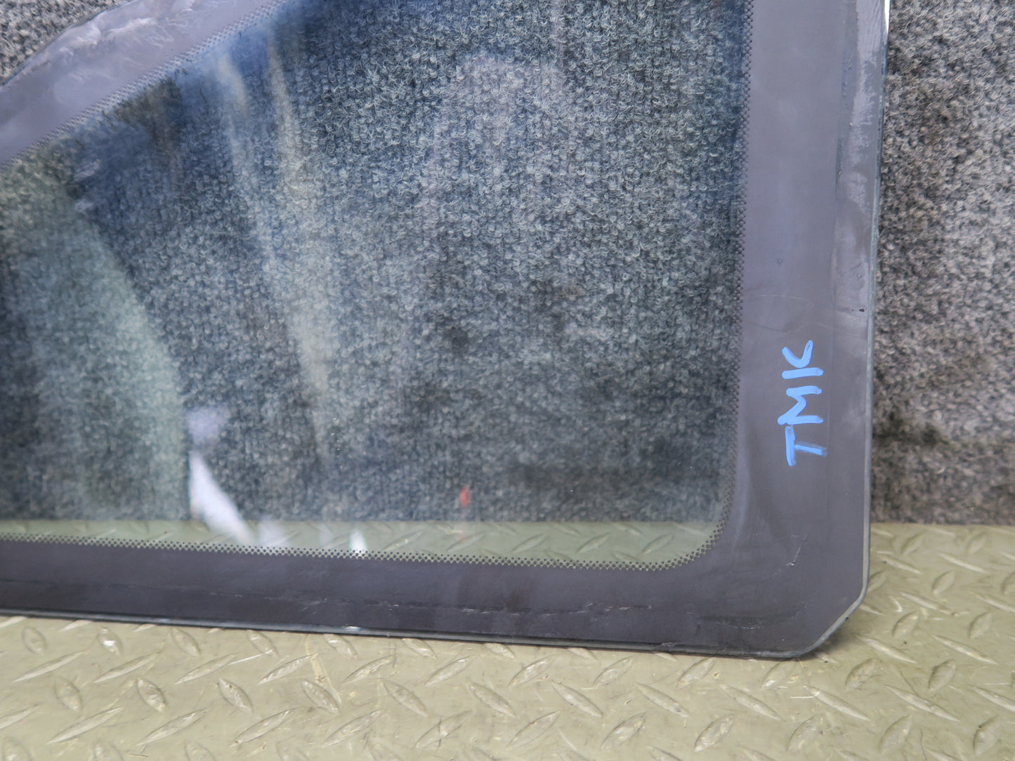 91-95 Toyota SW21L MR2 Rear Left Quarter Glass Window OEM