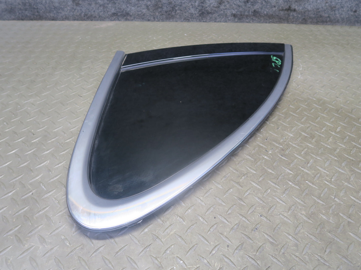 2011-2018 Porsche Cayenne 958 Rear Left Quarter Glass Window
