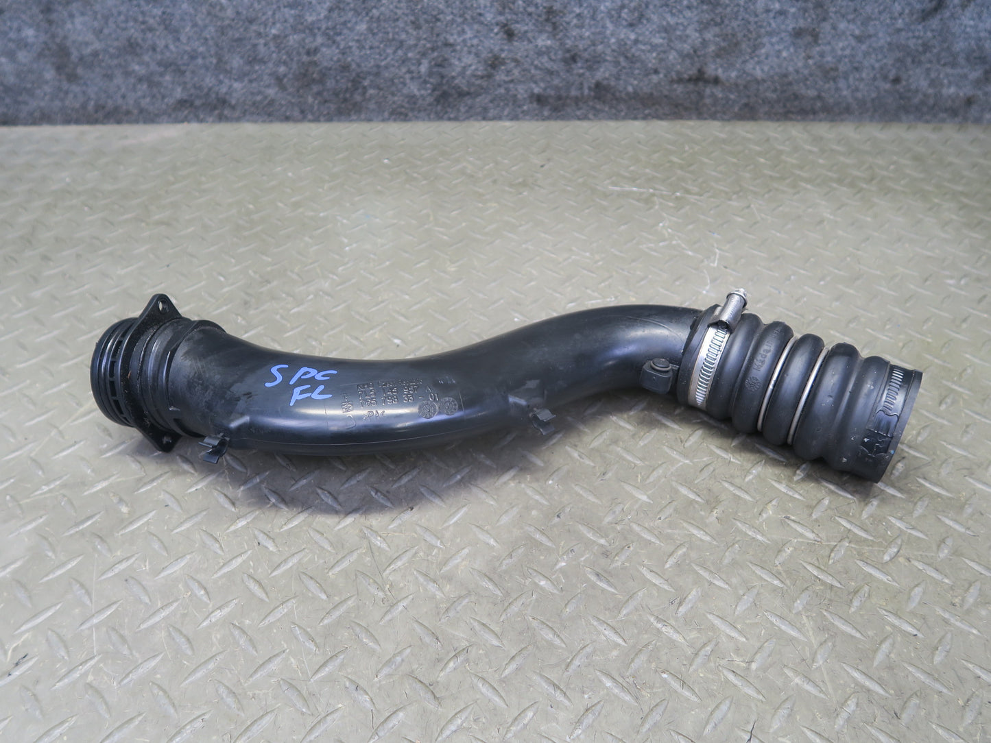 11-18 Porsche Cayenne 958 4.8L Turbo Left & Right Intercooler Hose Pipe Line Set