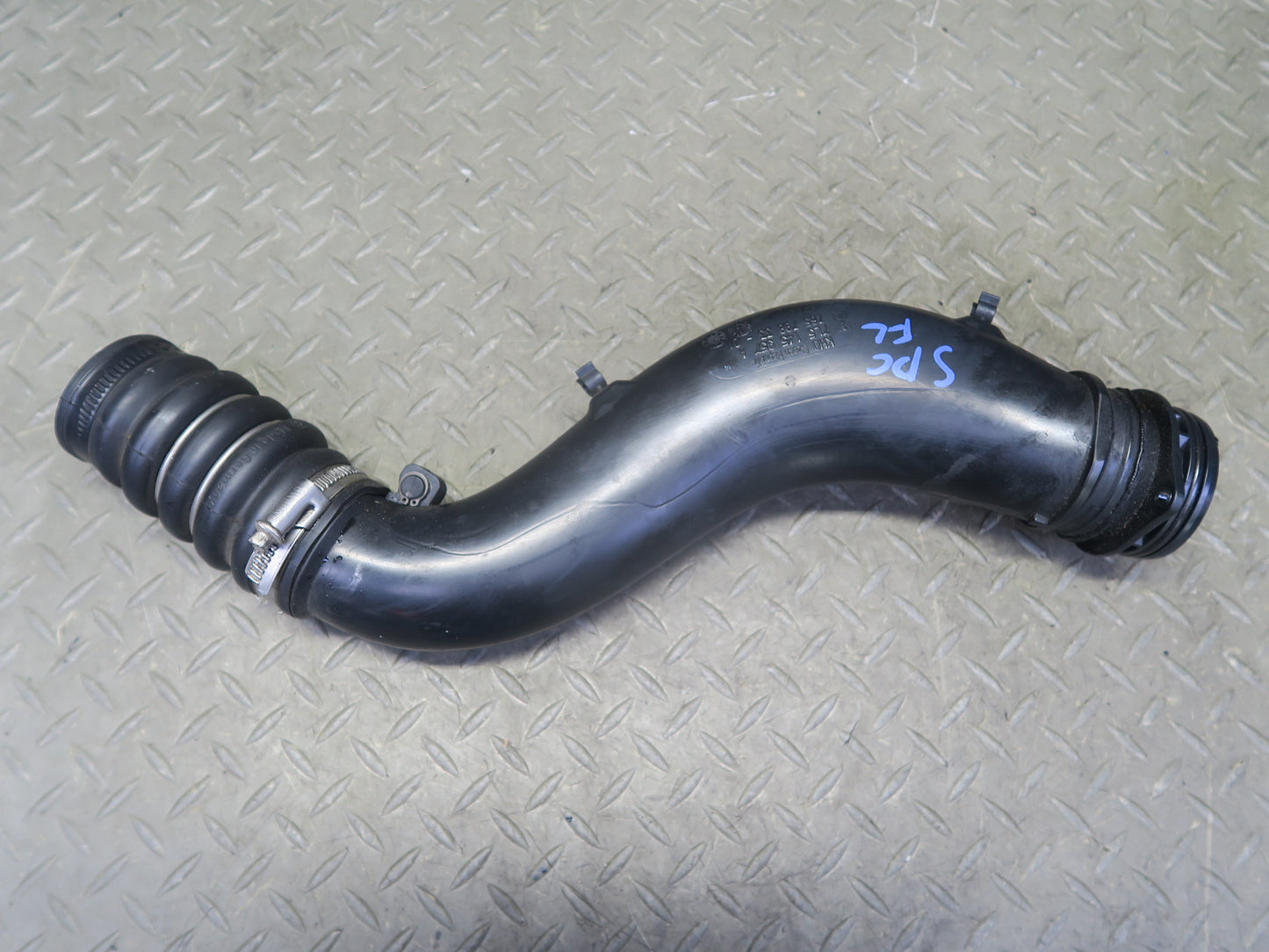 11-18 Porsche Cayenne 958 4.8L Turbo Left & Right Intercooler Hose Pipe Line Set
