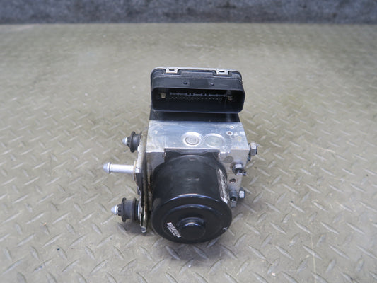 2015-2018 Porsche Cayenne 958.2 Anti Lock Brake ABS Pump Module 7P0614517T