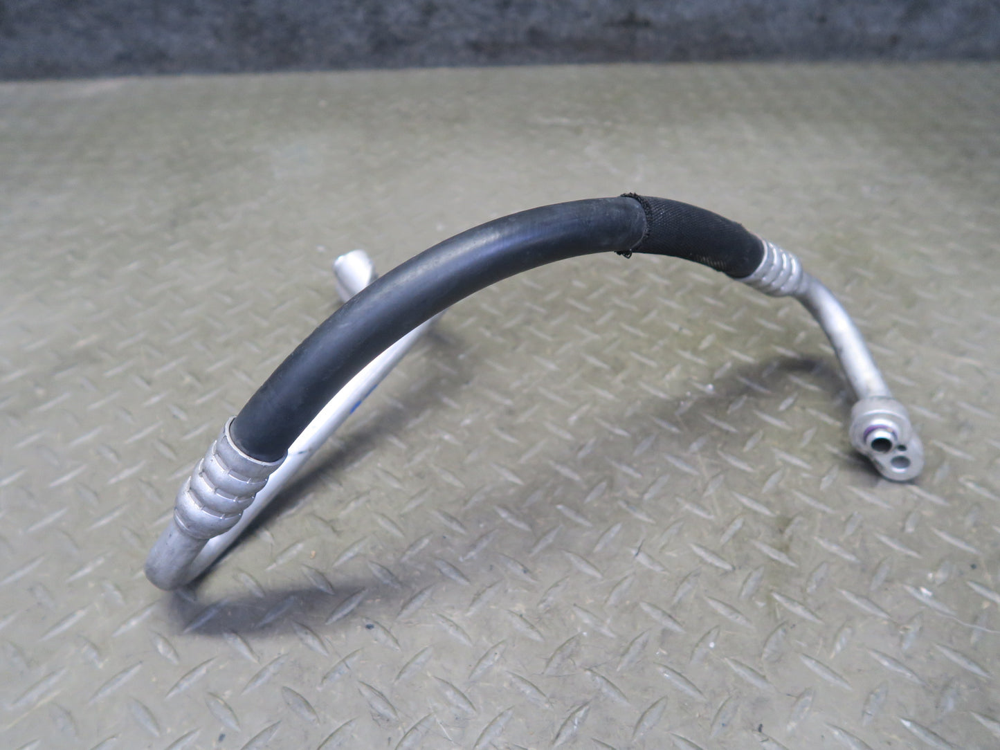 2011-2018 Porsche Cayenne 958 4.8L A/C Air Condition Hose Pipe Line Set of 2