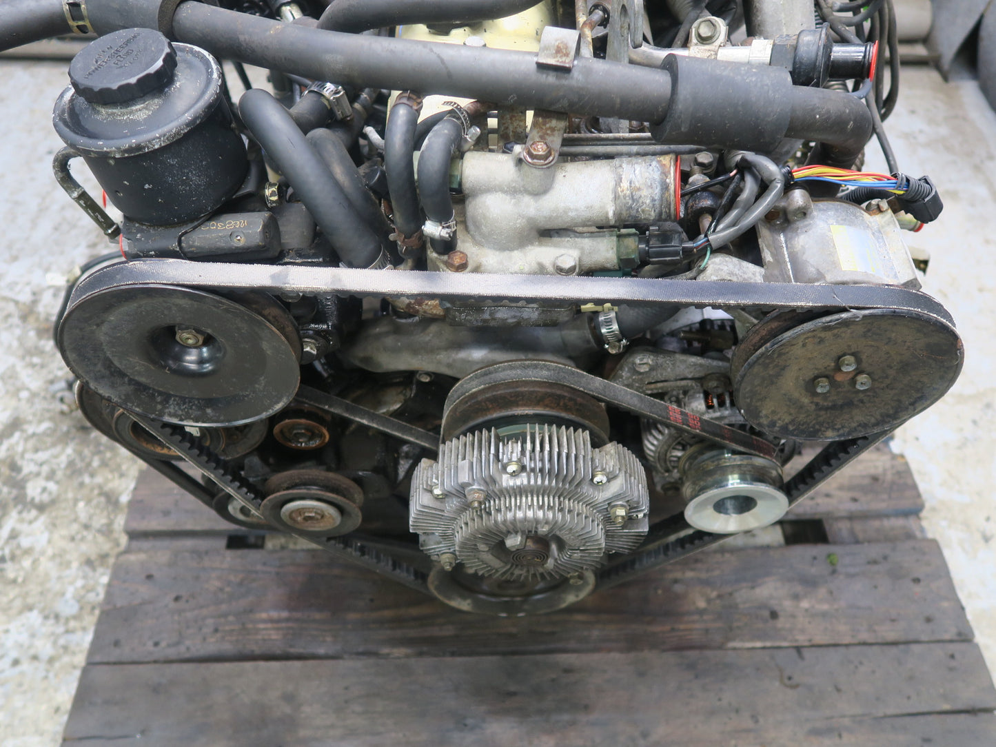 1991-1992 Toyota Land Cruiser FJ80 3FE 4.0L AT VIN F 4TH Complete Engine Motor