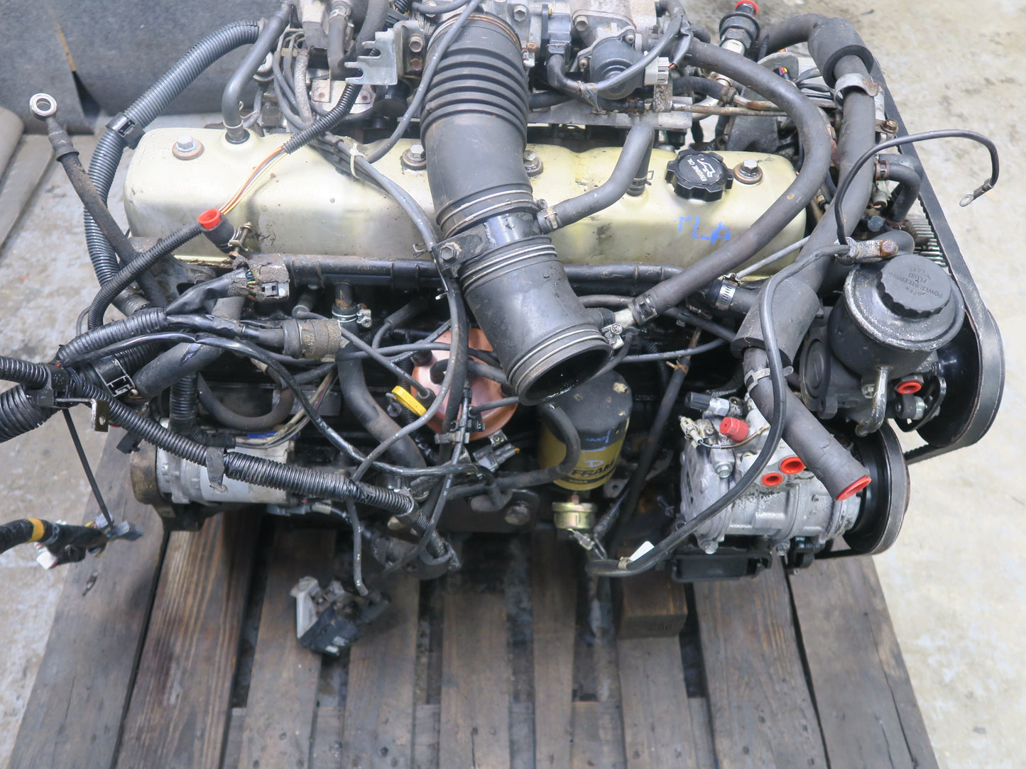 1991-1992 Toyota Land Cruiser FJ80 3FE 4.0L AT VIN F 4TH Complete Engine Motor