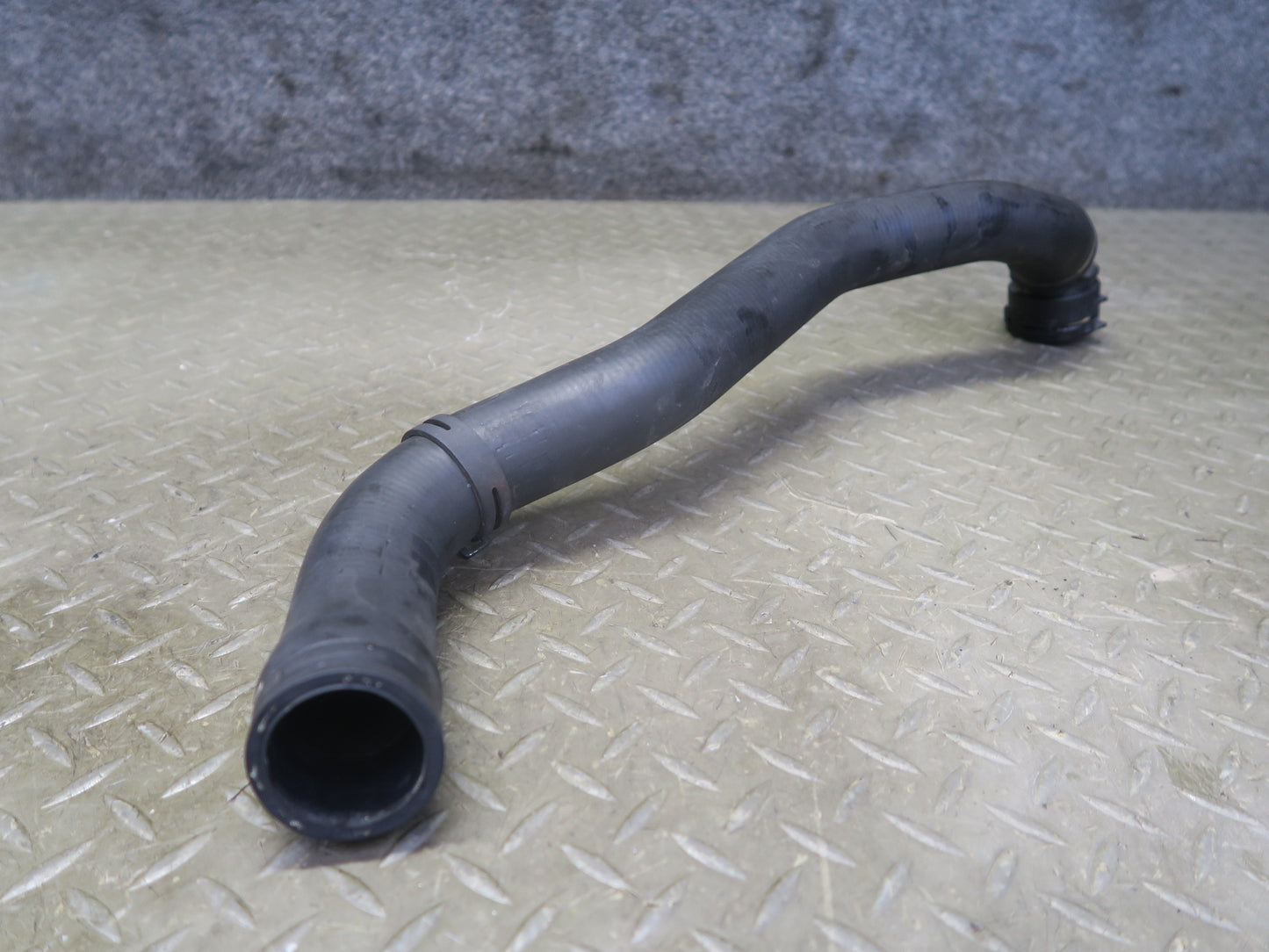 2011-2018 Porsche Cayenne 958 4.8L Engine Radiator Coolant Hose Pipe Line Set