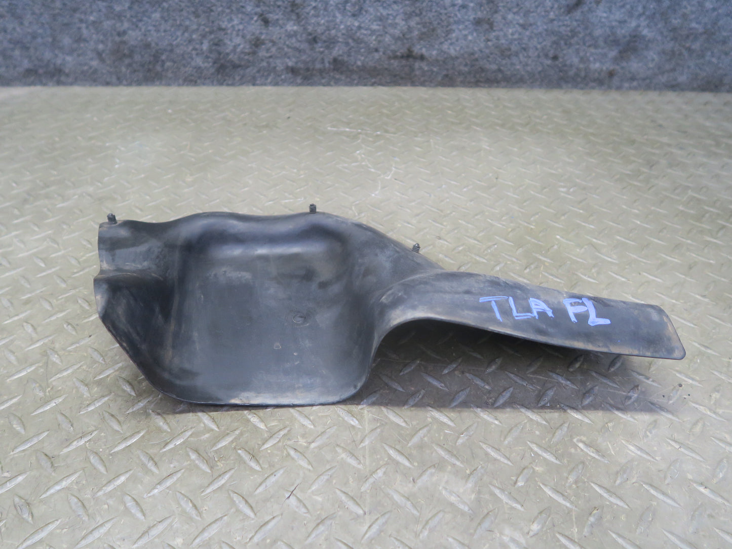 1991-1994 Toyota Land Cruiser FJ80 Front Left Fender Arch Liner Splash Shield