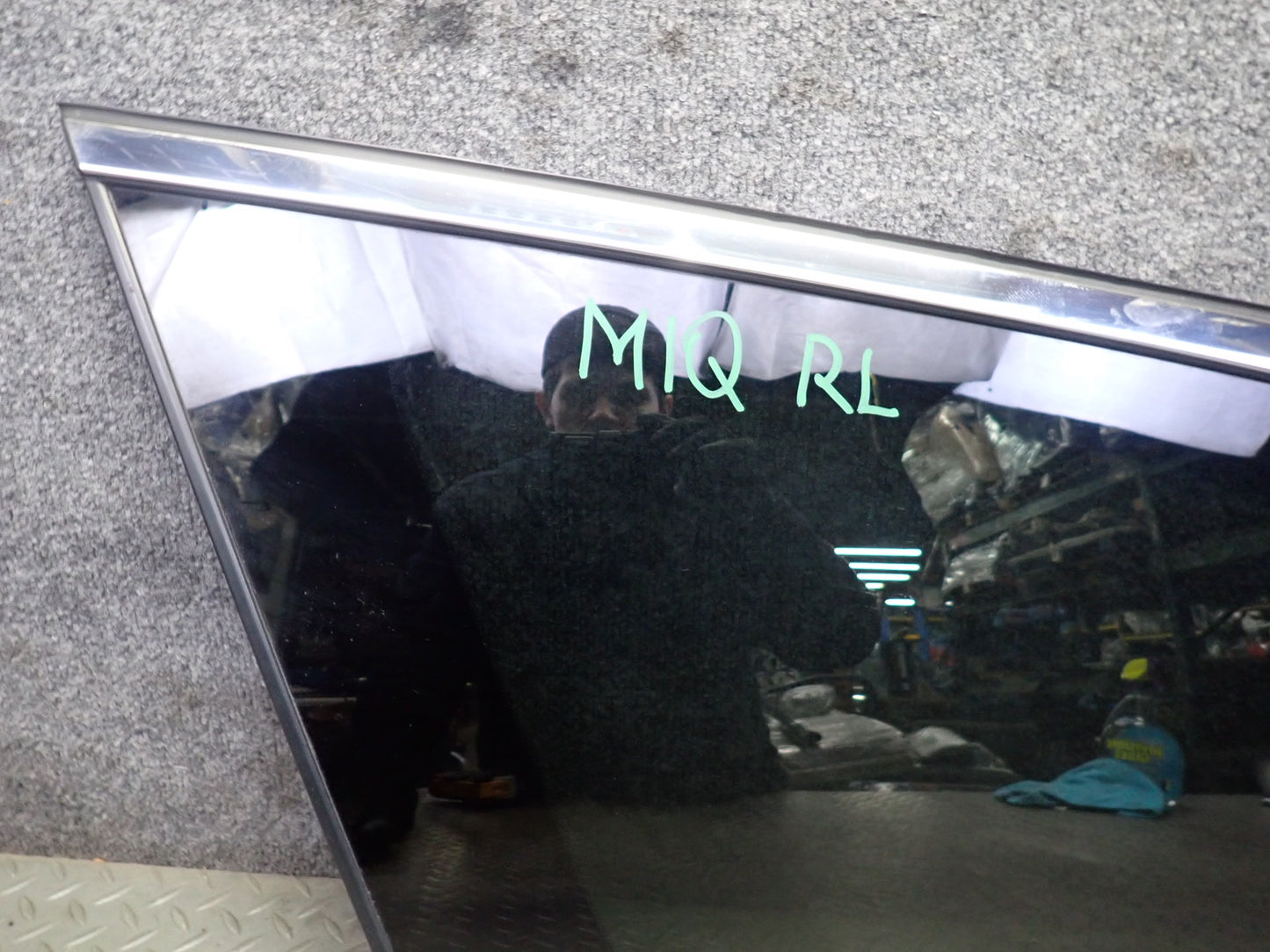 2013-2017 Infiniti JX35 QX60 Rear Left Driver Side Quarter Window Glass