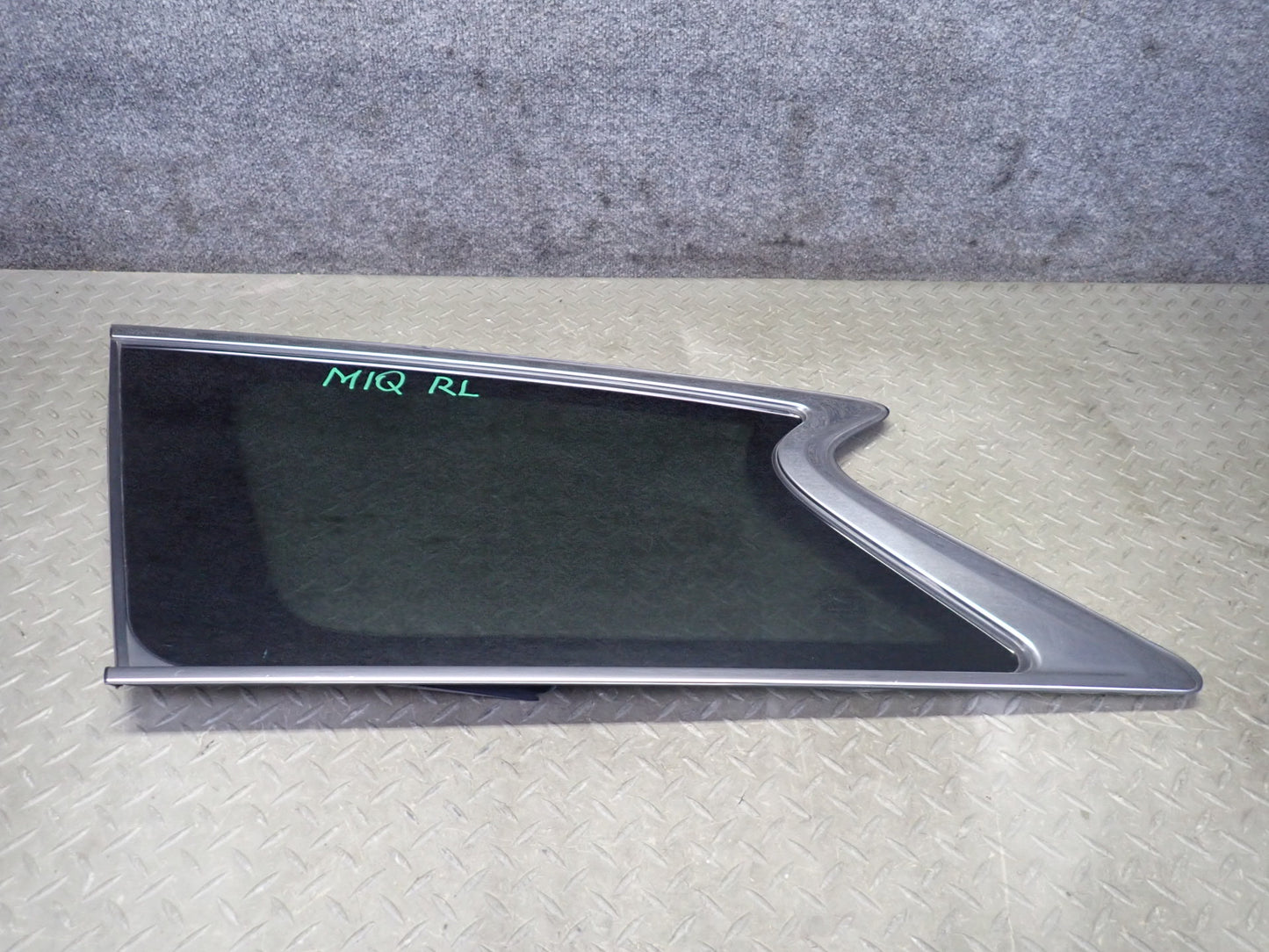 2013-2017 Infiniti JX35 QX60 Rear Left Driver Side Quarter Window Glass