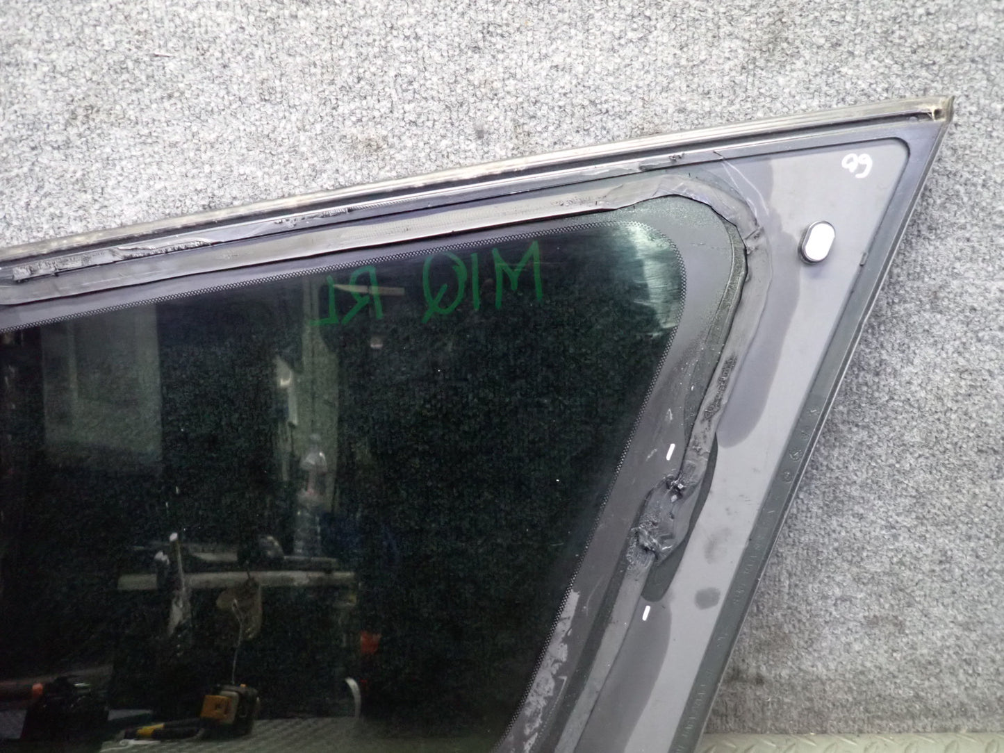 2013-2017 Infiniti JX35 QX60 Rear Left Driver Side Quarter Window Glass