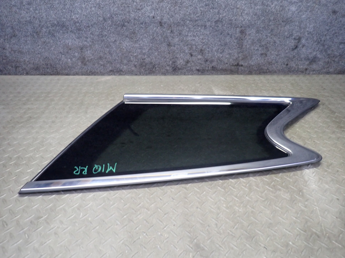 2014-2017 Infiniti QX60 Rear Right Quarter Glass Window