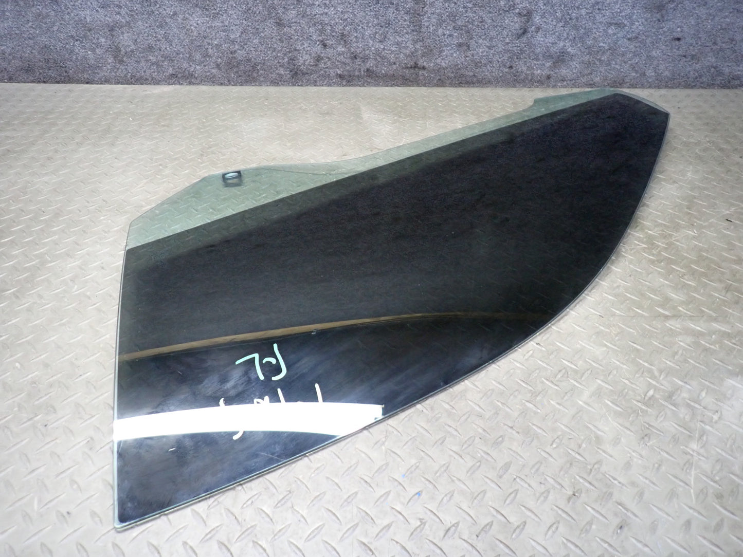2008-2019 Maserati Granturismo M145 Left Door Glass Window