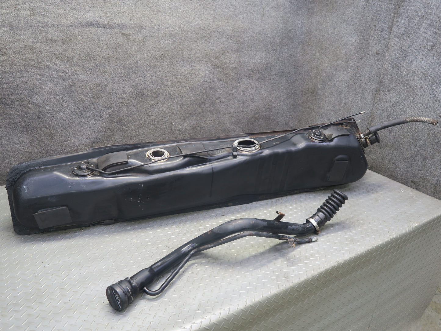 91-95 Toyota MR2 NA 2.2L Fuel Gas Tank w Filler Neck Pipe Set 57K Miles OEM