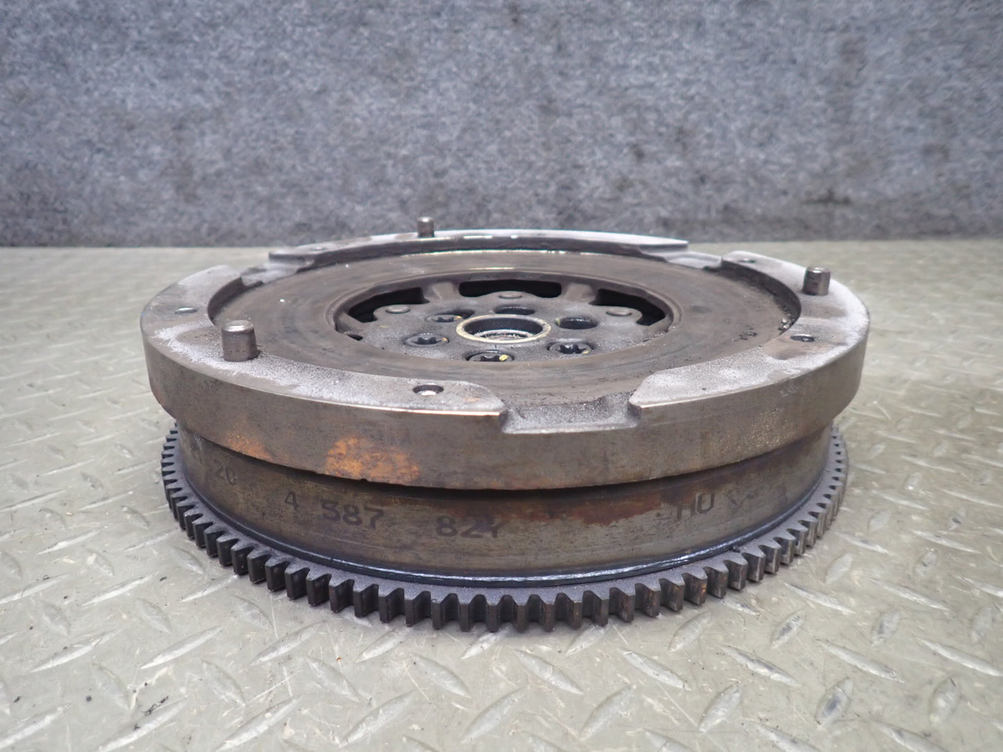 2011 BMW E93 335i GS6-45BZ M/T Clutch Dual Mass Flywheel Pressure Plate Set OEM