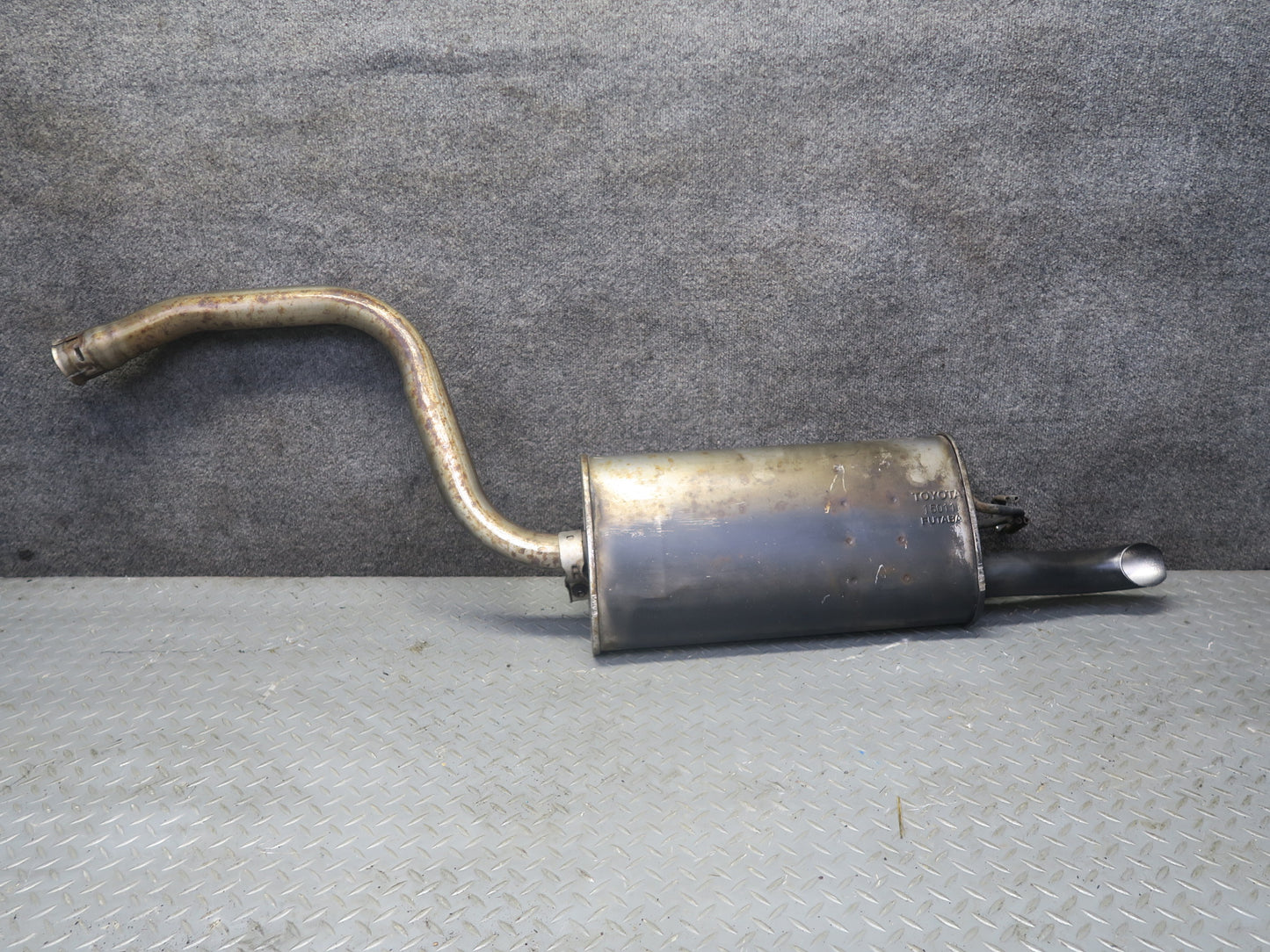 98-00 Lexus UCF20L LS400 Set of 2 Rear Left & Right Exhaust Muffler OEM