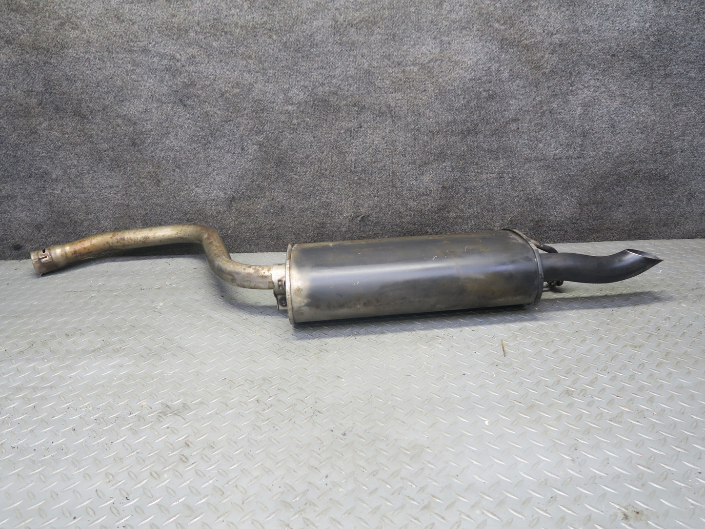 98-00 Lexus UCF20L LS400 Set of 2 Rear Left & Right Exhaust Muffler OEM