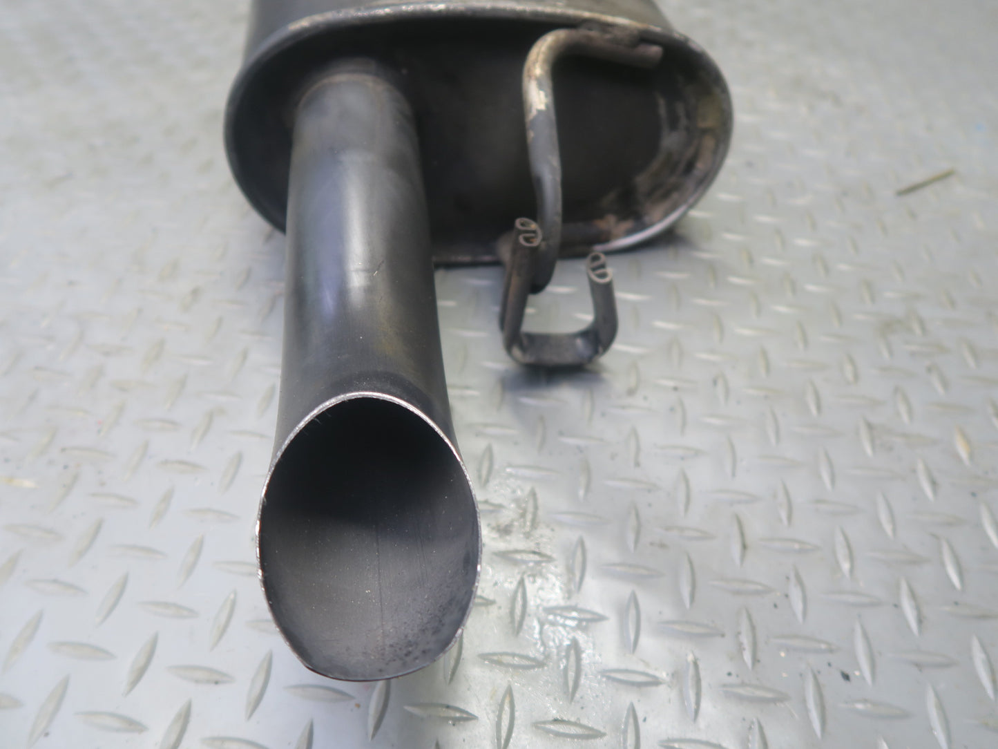 98-00 Lexus UCF20L LS400 Set of 2 Rear Left & Right Exhaust Muffler OEM