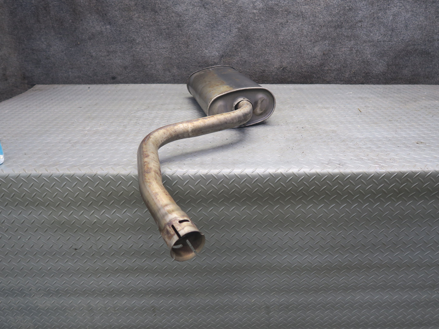 98-00 Lexus UCF20L LS400 Set of 2 Rear Left & Right Exhaust Muffler OEM