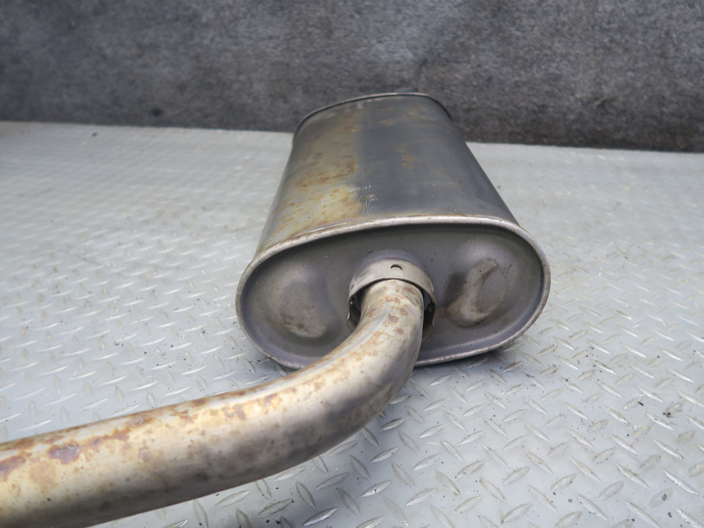 98-00 Lexus UCF20L LS400 Set of 2 Rear Left & Right Exhaust Muffler OEM