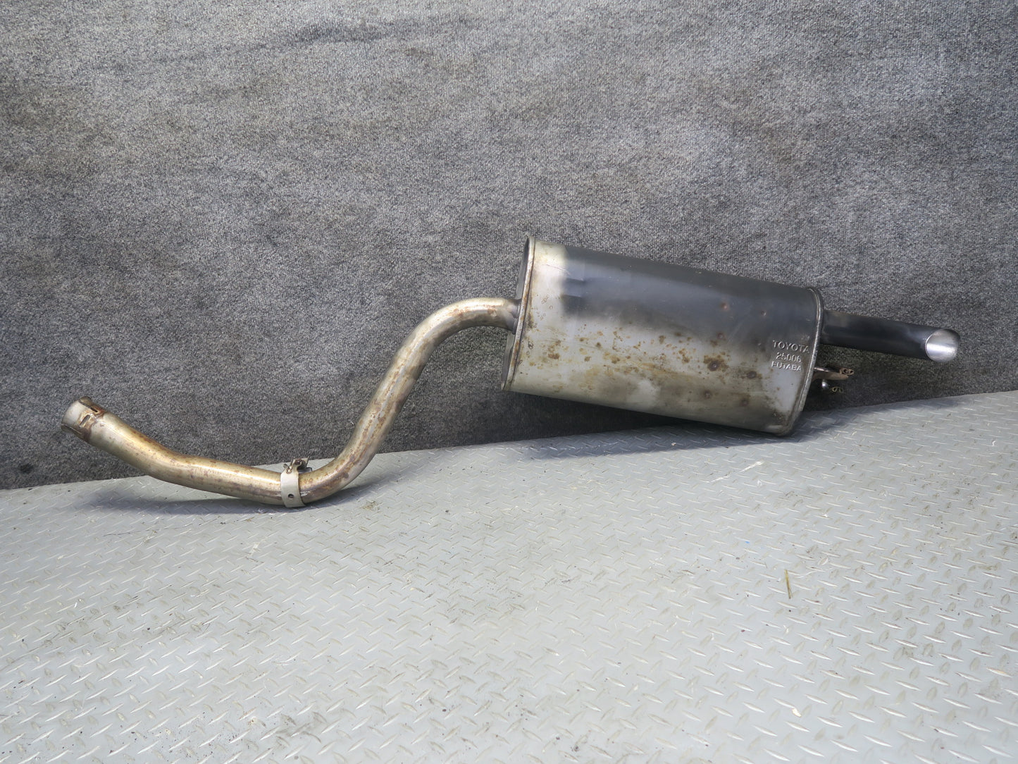 98-00 Lexus UCF20L LS400 Set of 2 Rear Left & Right Exhaust Muffler OEM
