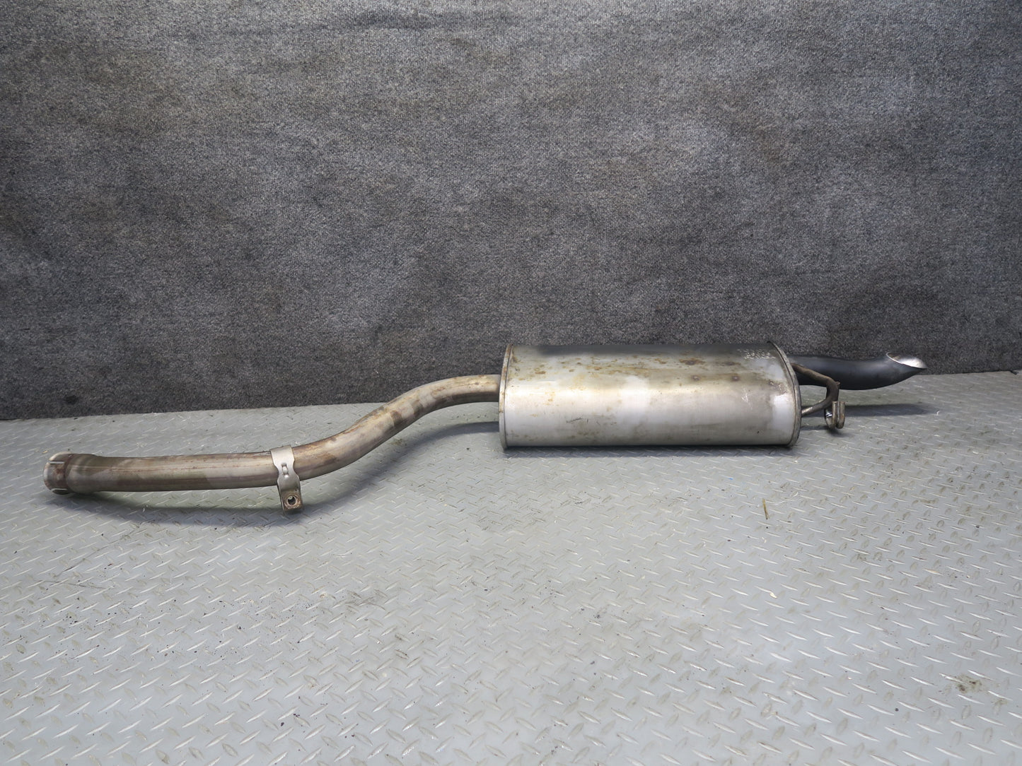 98-00 Lexus UCF20L LS400 Set of 2 Rear Left & Right Exhaust Muffler OEM