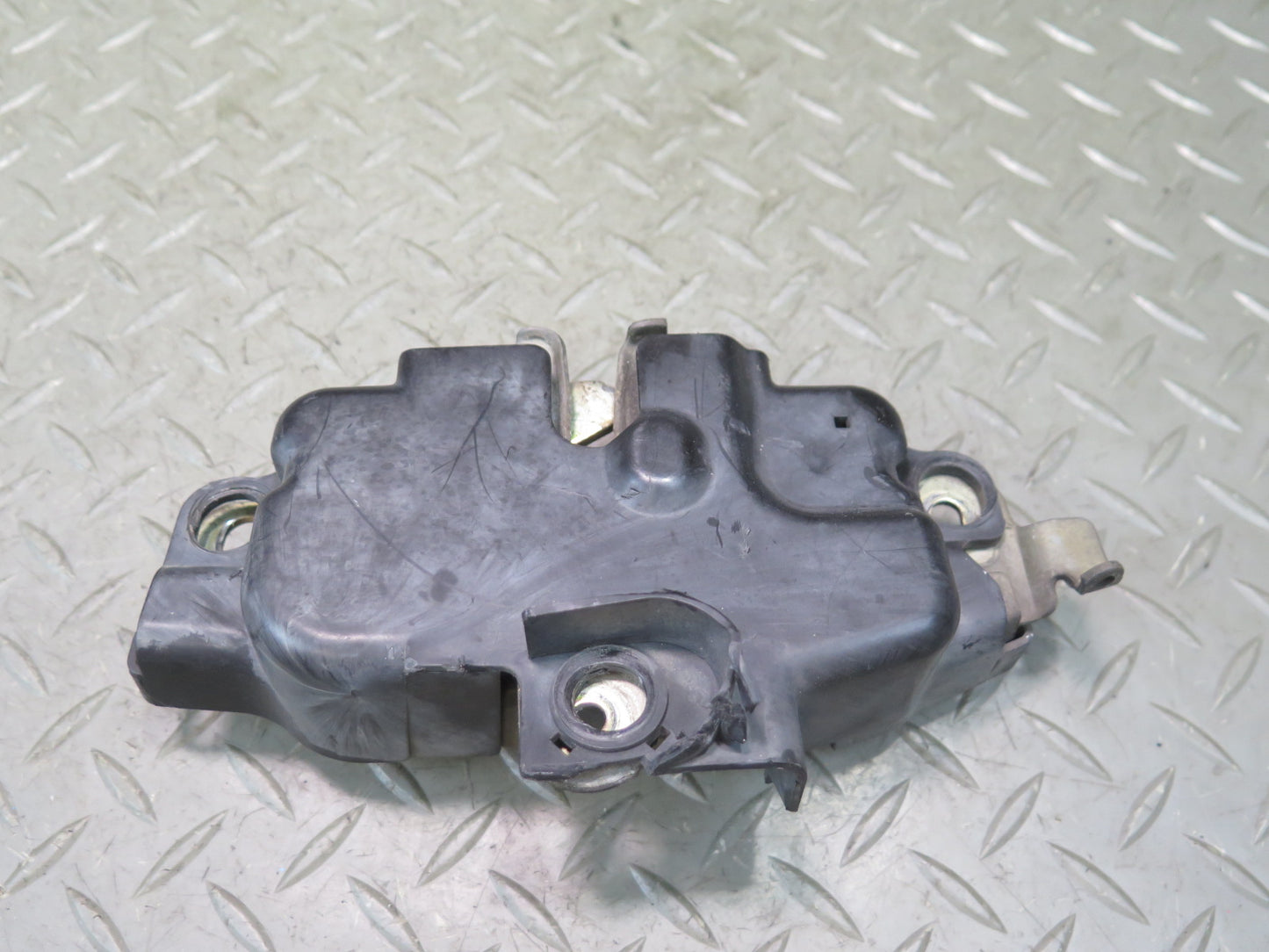 1991-1992 Toyota Land Cruiser FJ80 Front Hood Bonnet Release Lock Latch Set