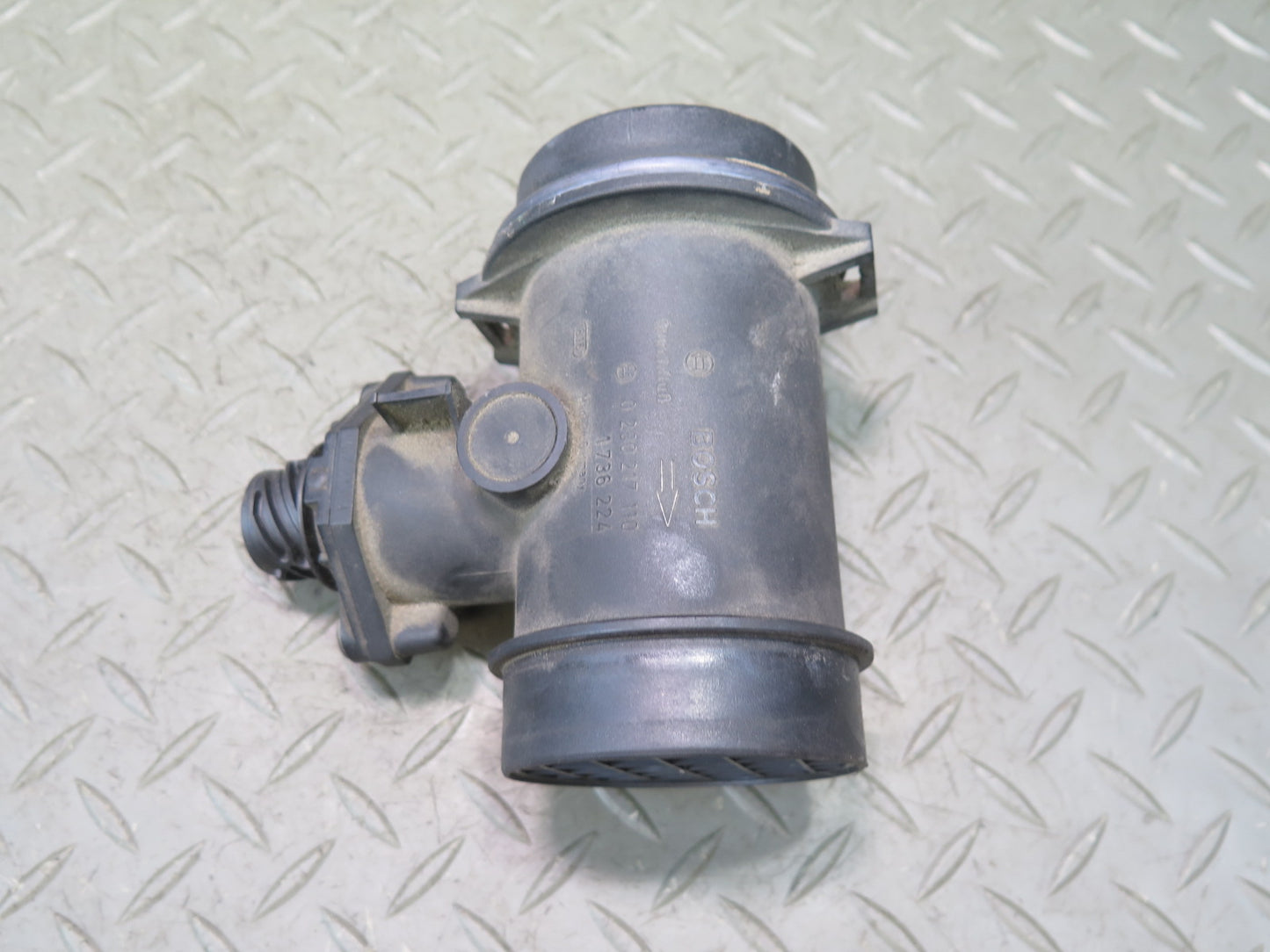 96-99 BMW E36 318ic M44 Mass Air Flow Meter MAF Sensor 1736224 OEM