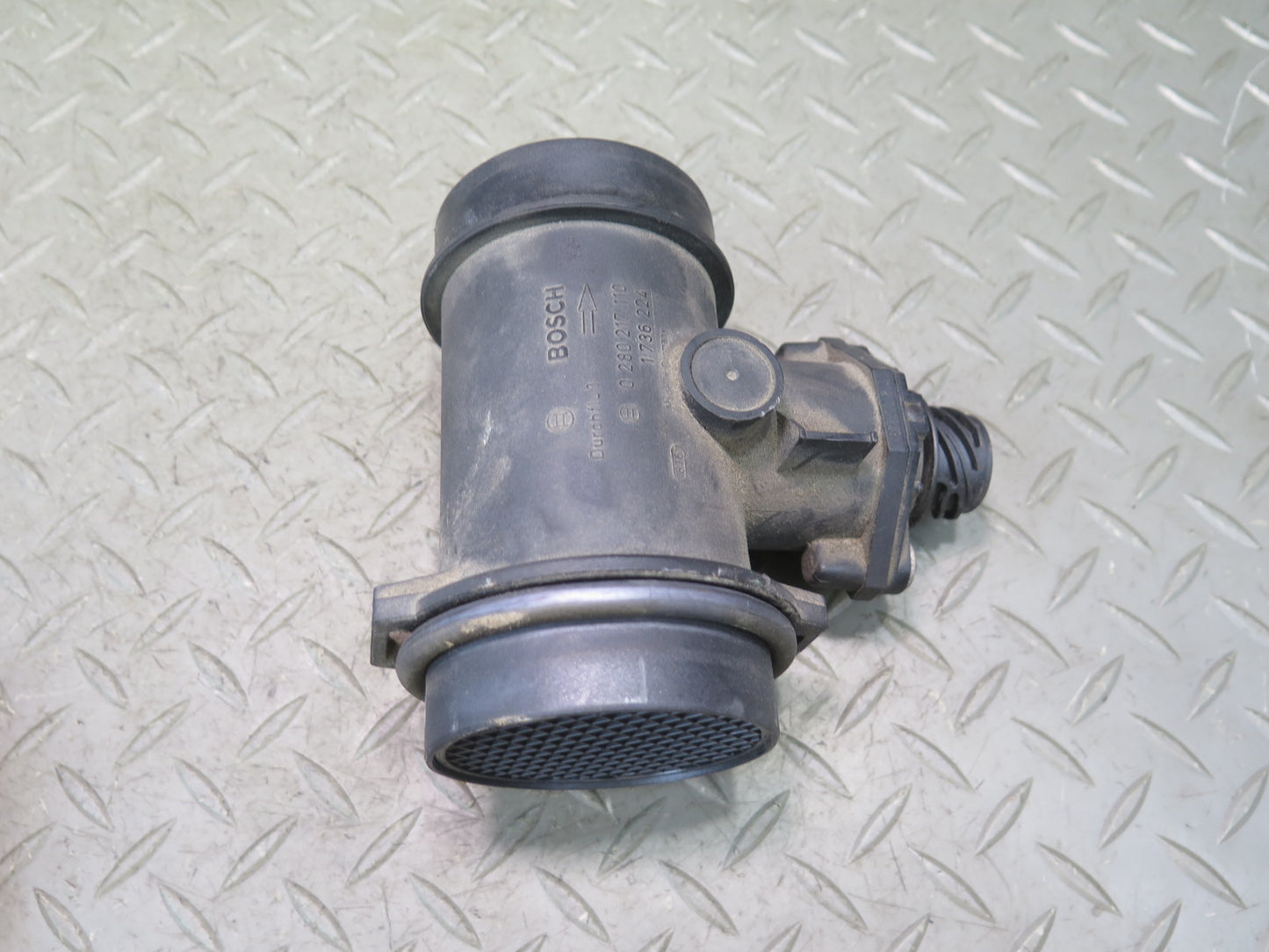 96-99 BMW E36 318ic M44 Mass Air Flow Meter MAF Sensor 1736224 OEM