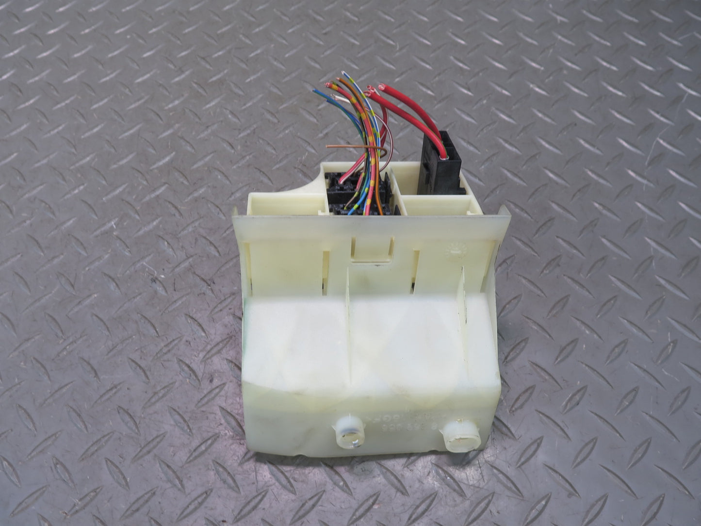 94-99 BMW E36 318iC Under Dash Fuse Relay Box w Bracket 8369056 OEM