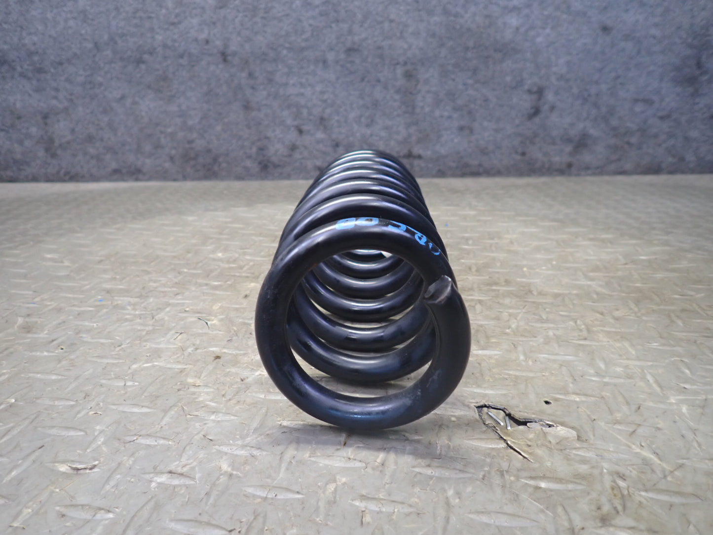 14-16 BMW F32 435XI AWD Rear Suspension Left & Right Coil Spring Set OEM