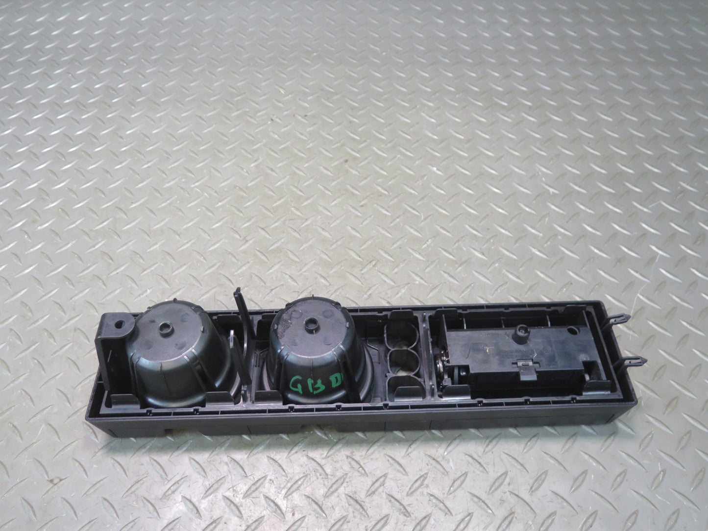 97-99 BMW E36 318CI Center Console CUP Holder w Ash Tray Trim Cover Panel OEM