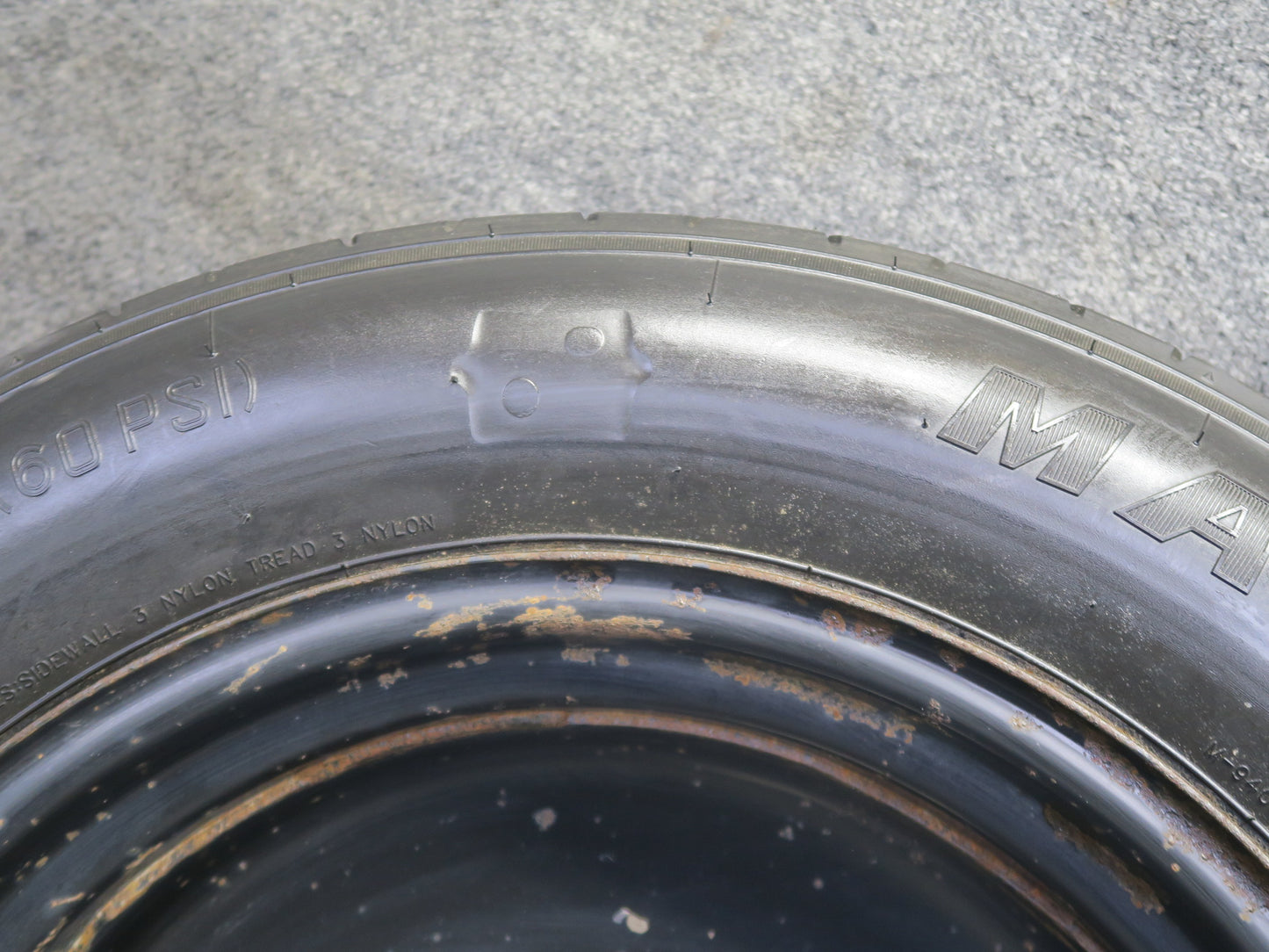 2013-2017 Infiniti JX35 QX60 Rear Emergency Spare Wheel Tire T165/90 D18