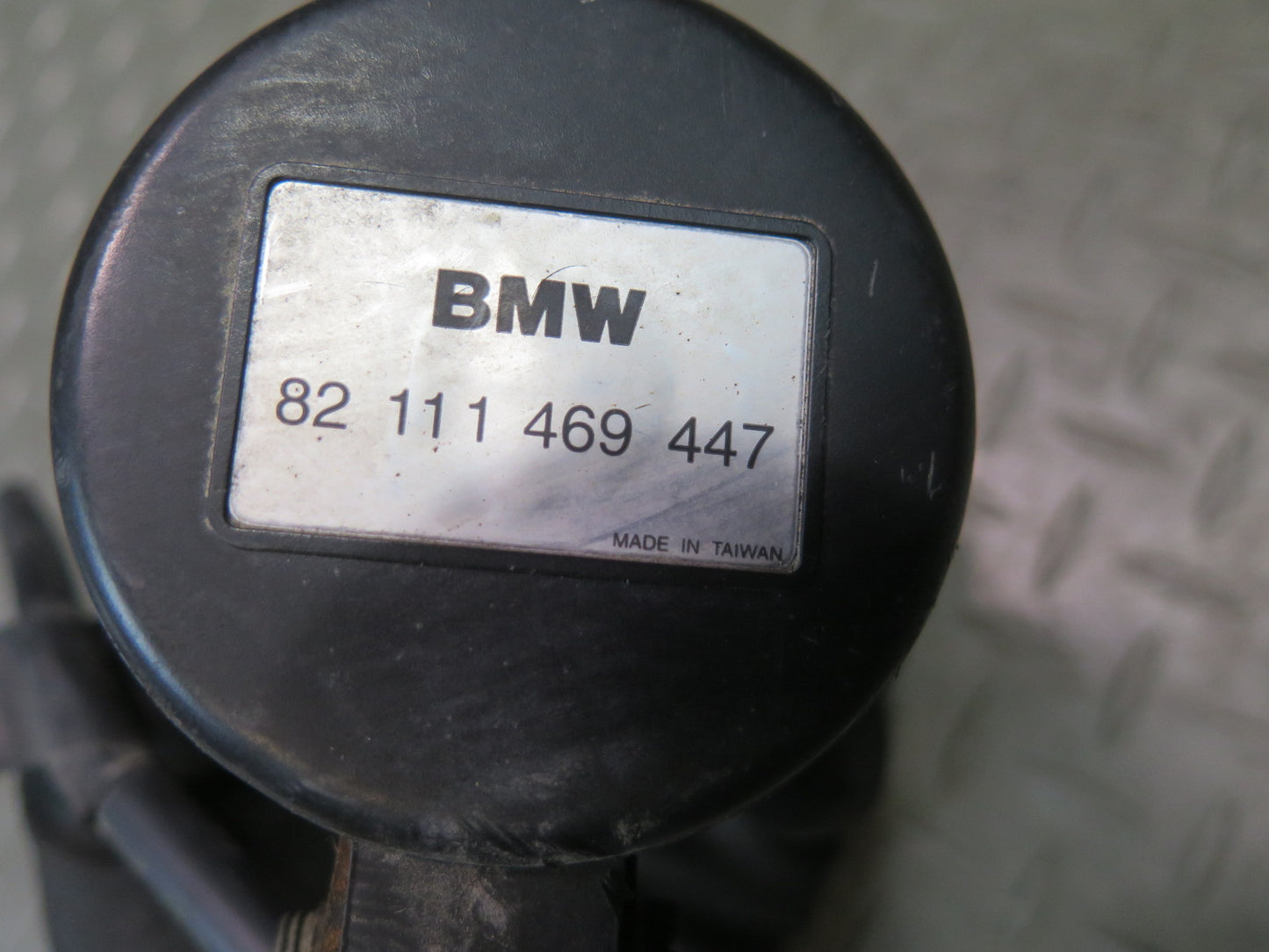 96-99 BMW E36 318CI Security Anti Theft Alarm Horn Siren w Mount 1469447 OEM