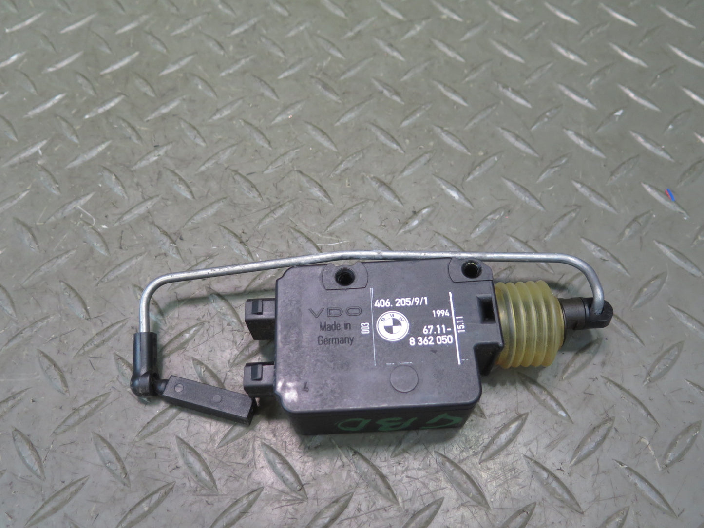 96-99 BMW E36 318ic Convert Rear Trunk Lock Drive Locking Mechanism 8362050 OEM